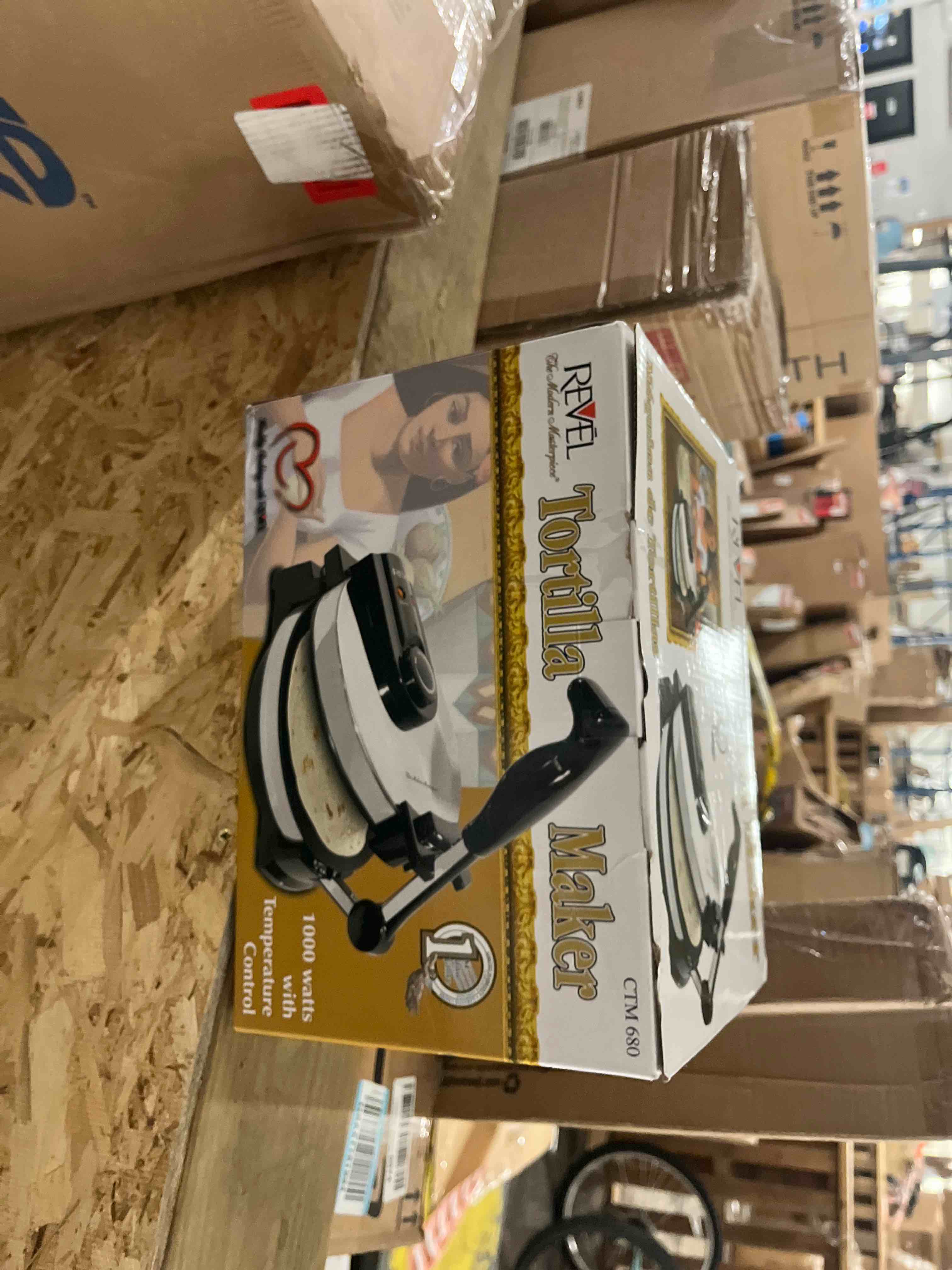 https://s3.amazonaws.com/lotting-images-prod/phillipi/RED5590581_1750135748187.jpeg