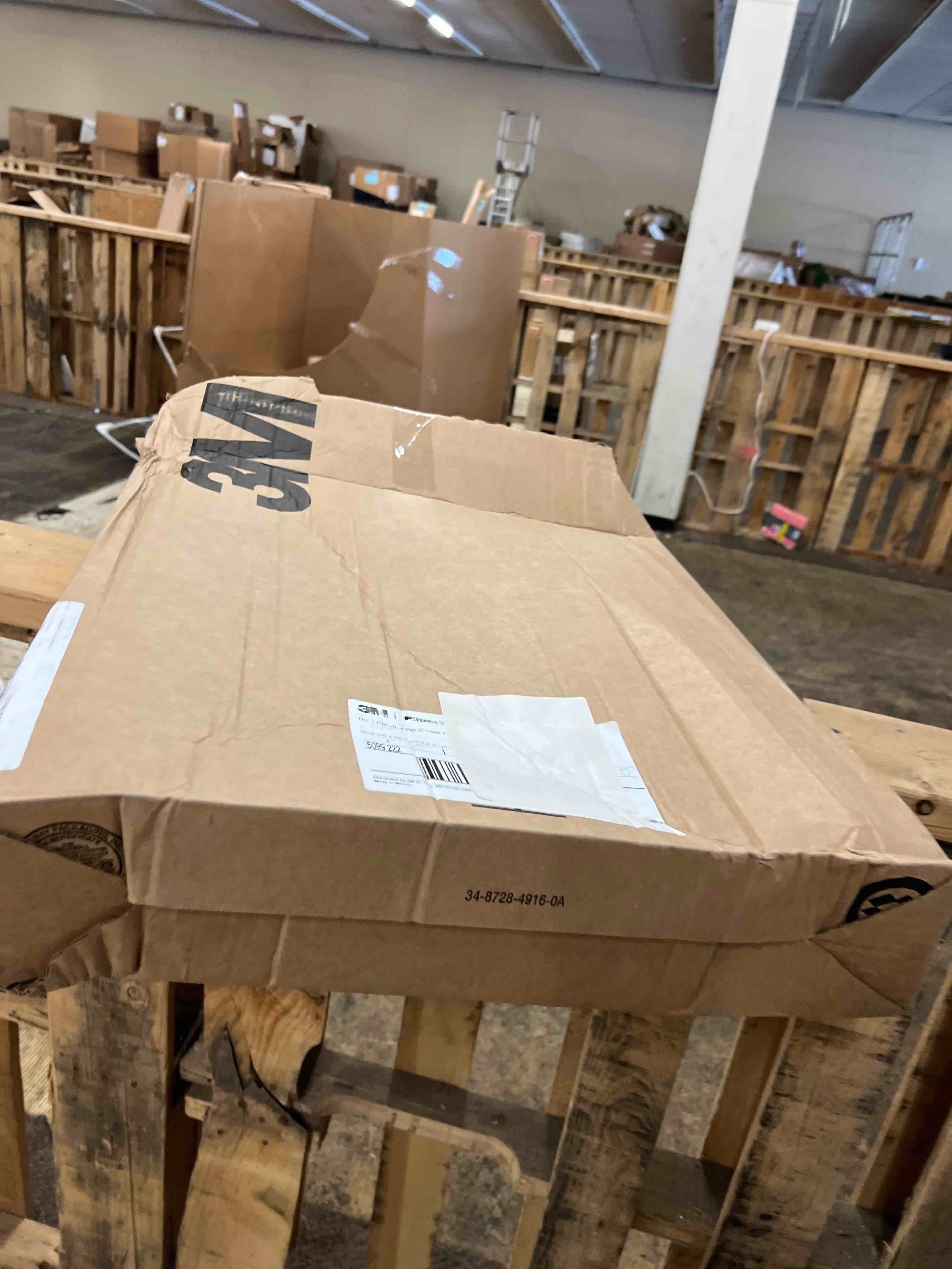 https://s3.amazonaws.com/lotting-images-prod/phillipi/RED5591380_1750093079850.jpeg