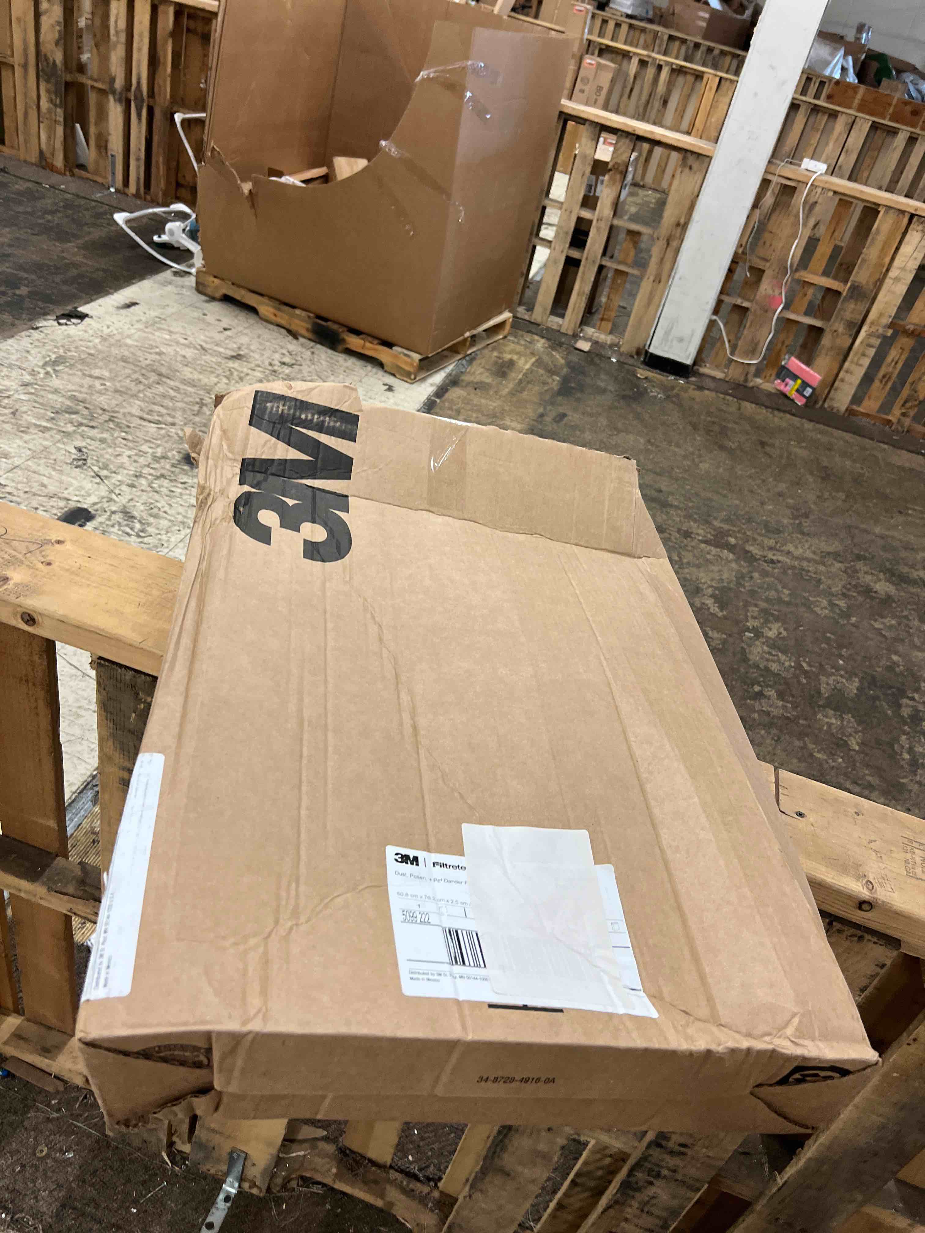 https://s3.amazonaws.com/lotting-images-prod/phillipi/RED5591380_1750093081256.jpeg