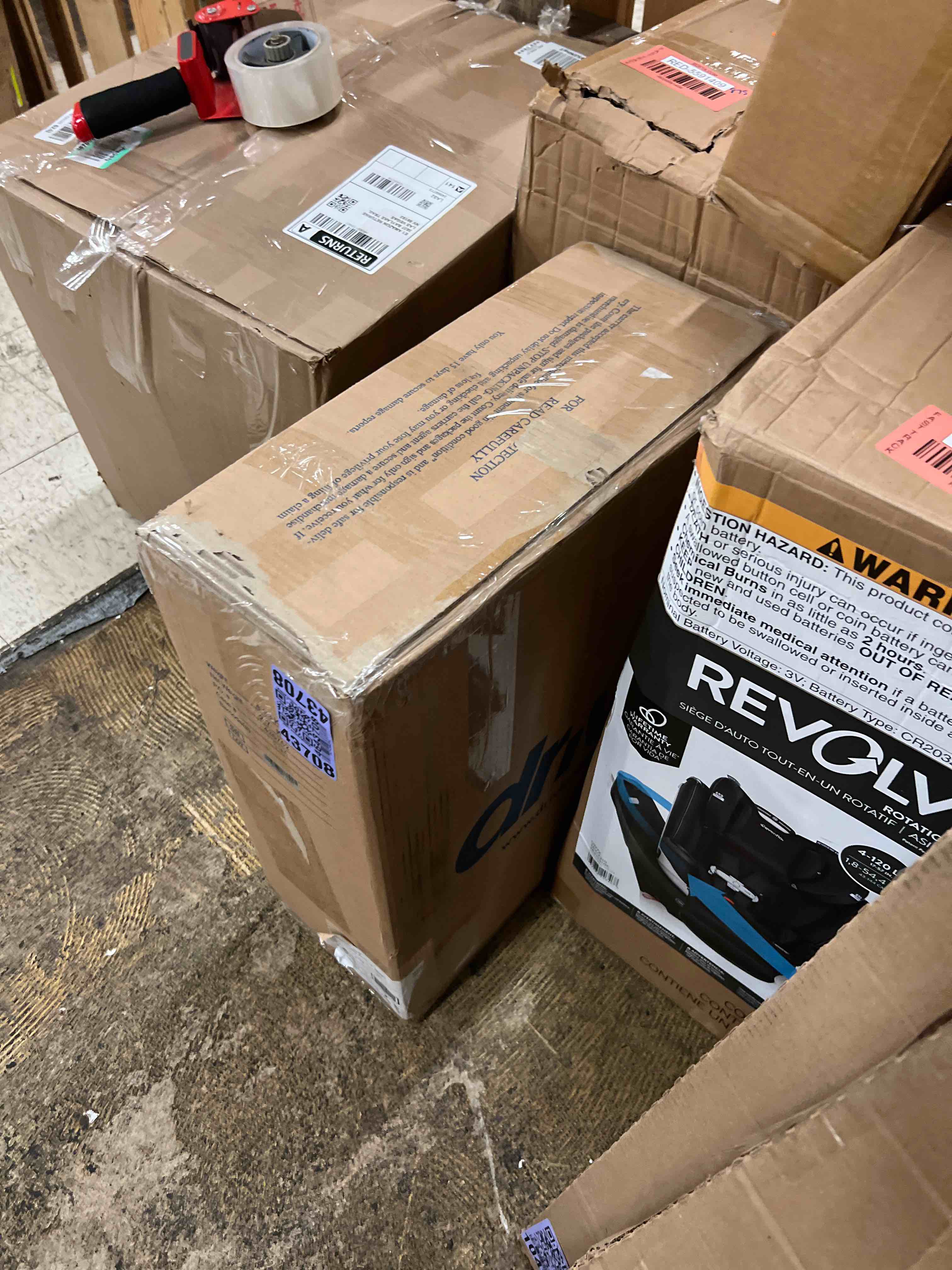 https://s3.amazonaws.com/lotting-images-prod/phillipi/RED5591414_1750097800637.jpeg