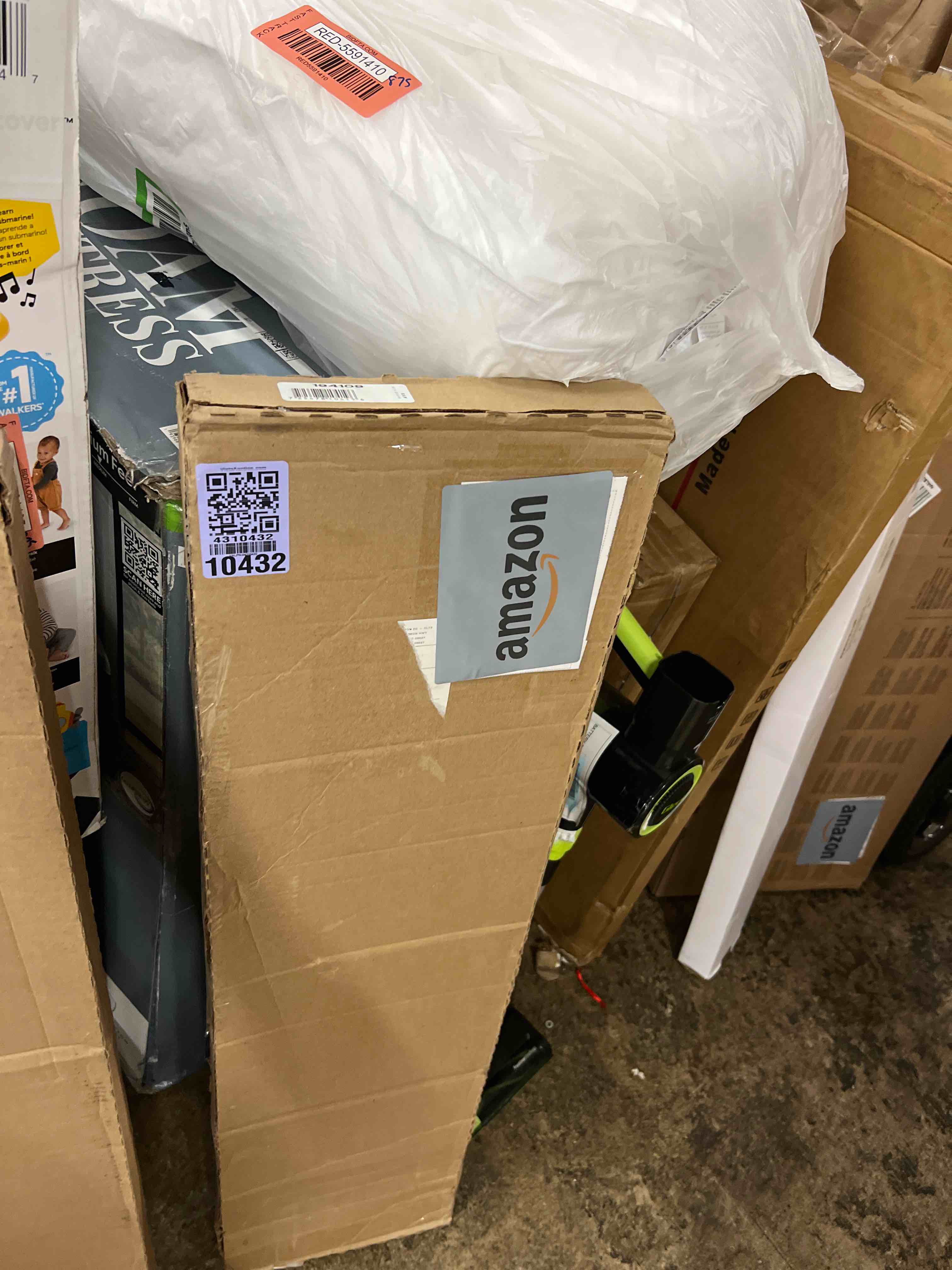 https://s3.amazonaws.com/lotting-images-prod/phillipi/RED5591416_1750097863269.jpeg