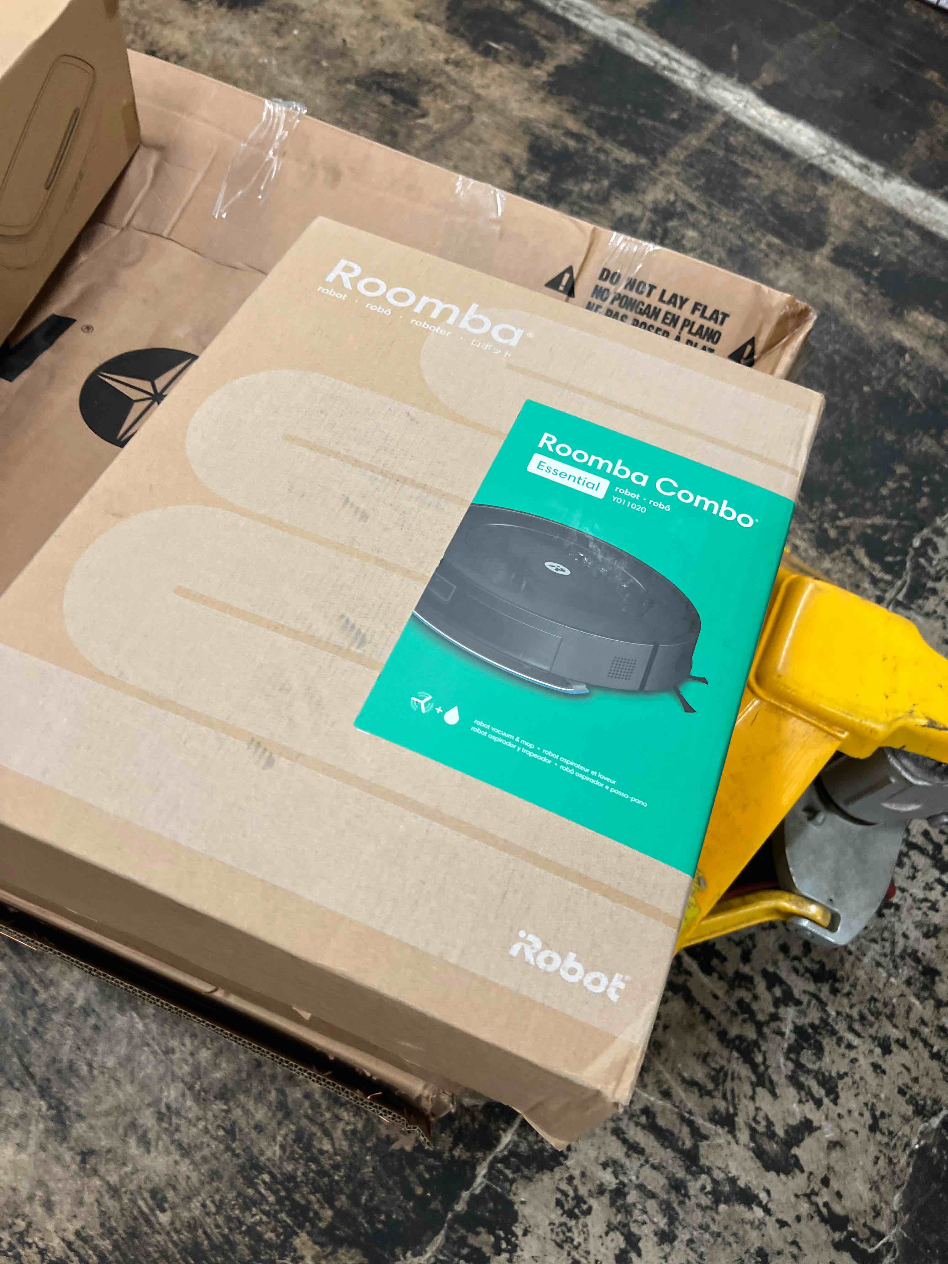 https://s3.amazonaws.com/lotting-images-prod/phillipi/RED5591735_1750901929131.jpeg