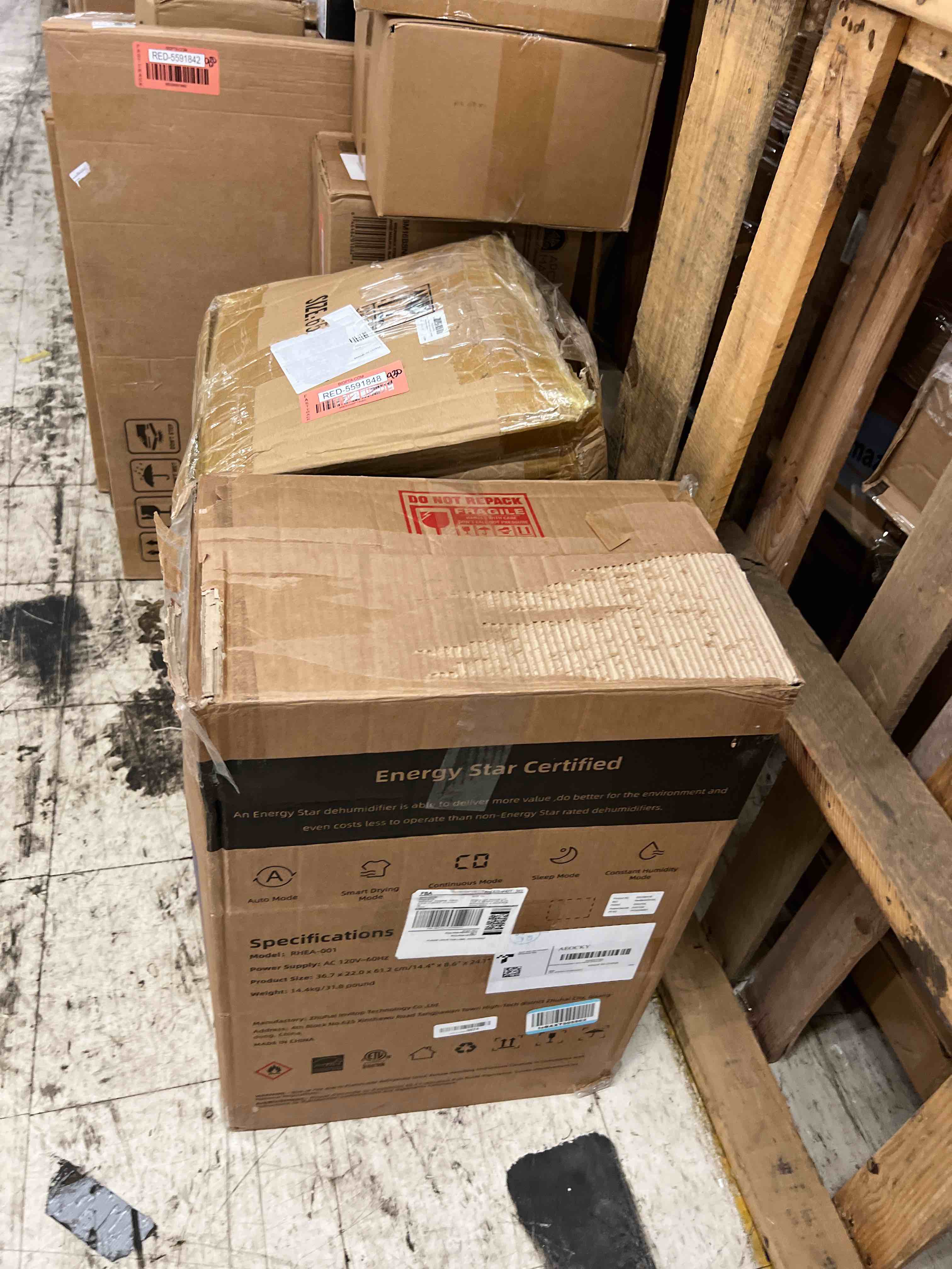 https://s3.amazonaws.com/lotting-images-prod/phillipi/RED5591849_1750859212995.jpeg