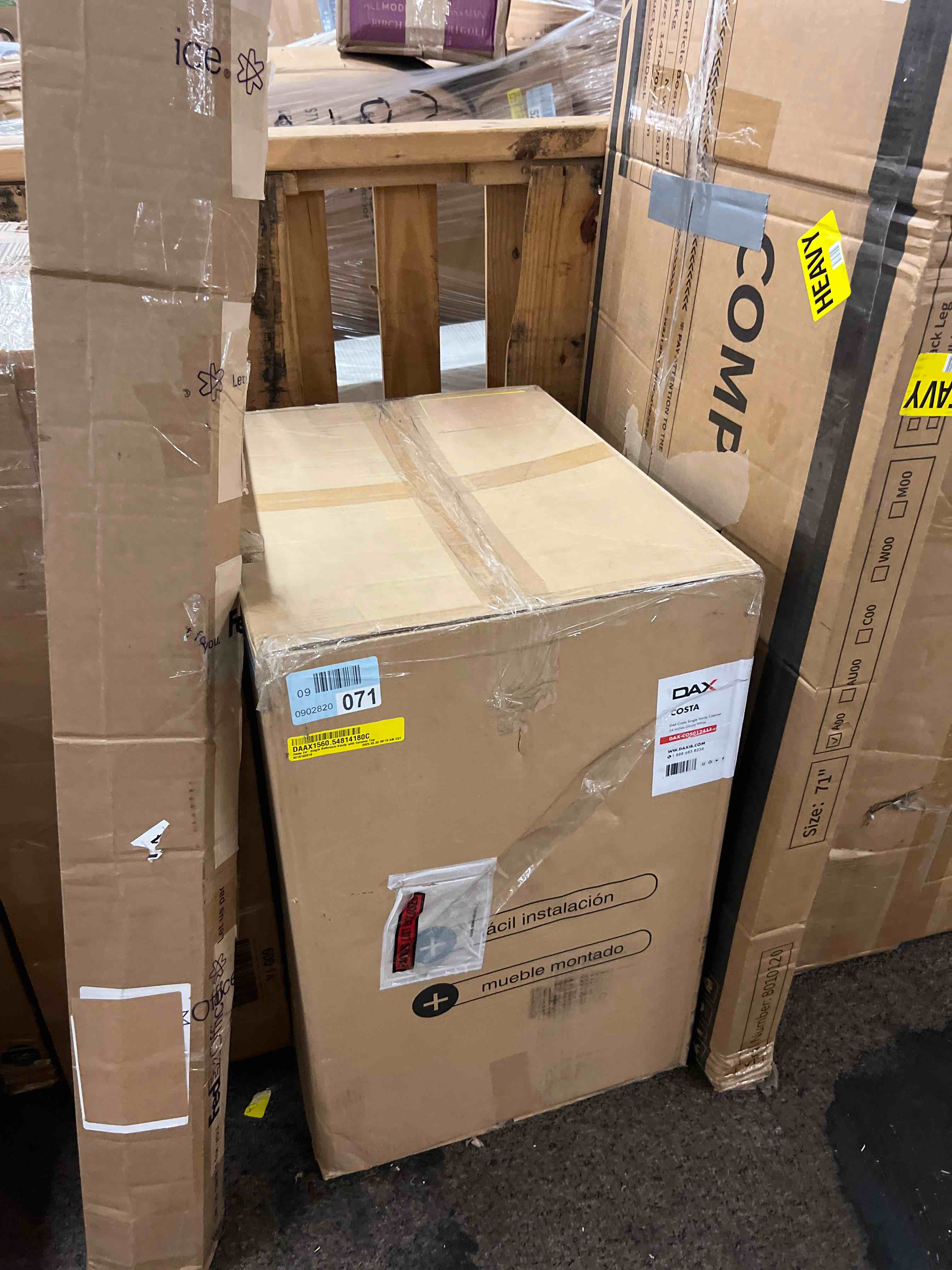 https://s3.amazonaws.com/lotting-images-prod/phillipi/RED5591941_1750974654215.jpeg