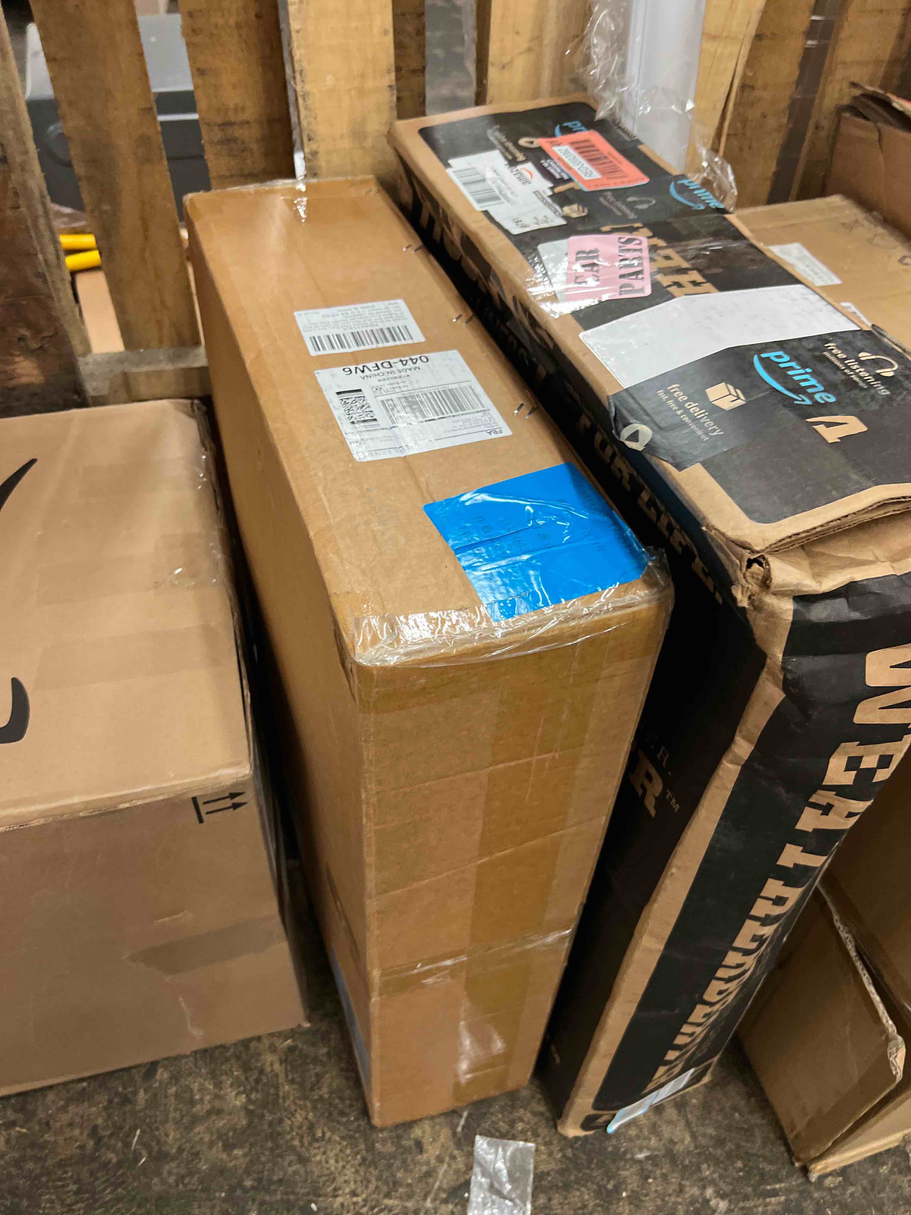 https://s3.amazonaws.com/lotting-images-prod/phillipi/RED5592063_1751329102412.jpeg