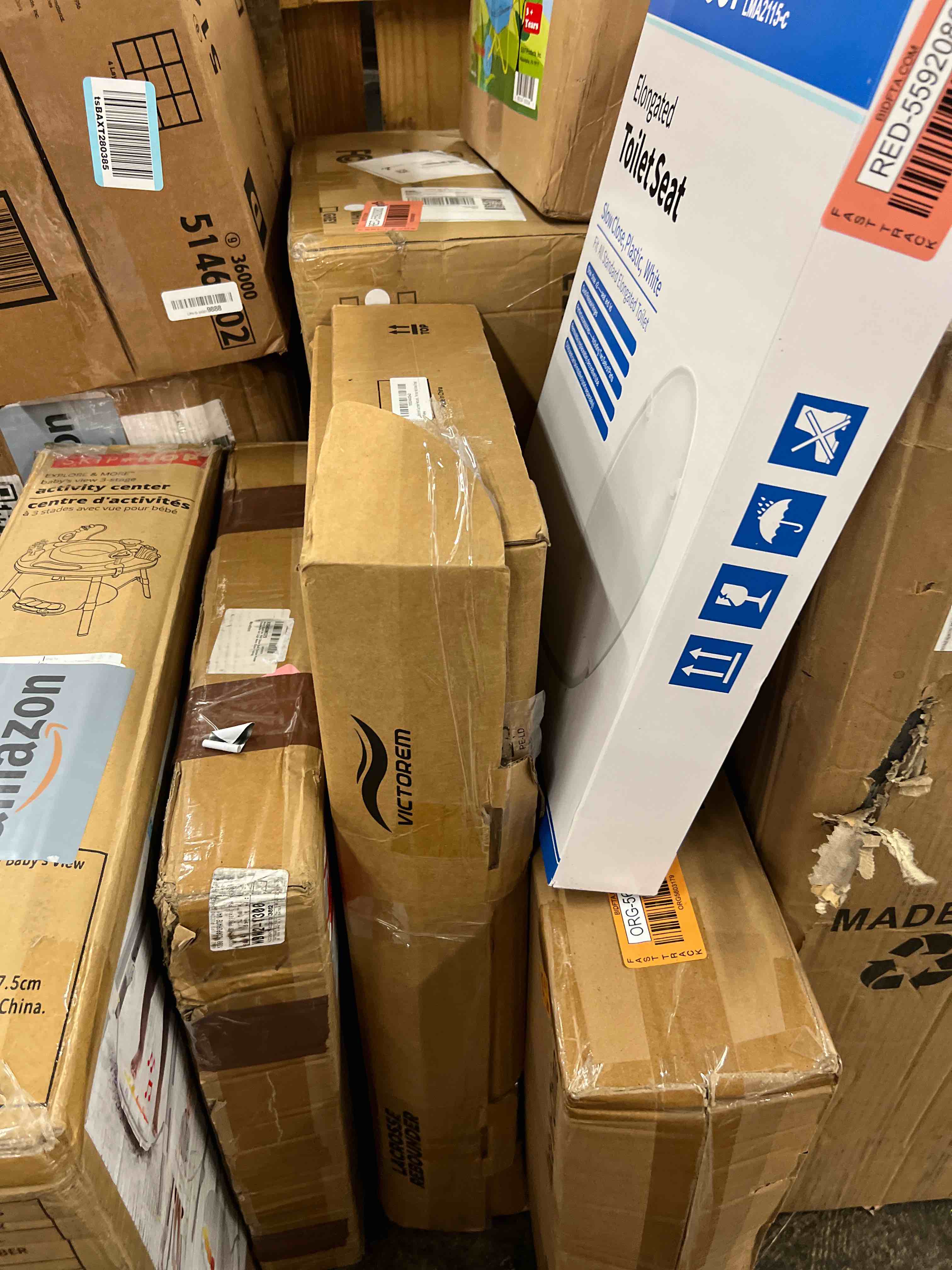 https://s3.amazonaws.com/lotting-images-prod/phillipi/RED5592083_1751340034668.jpeg