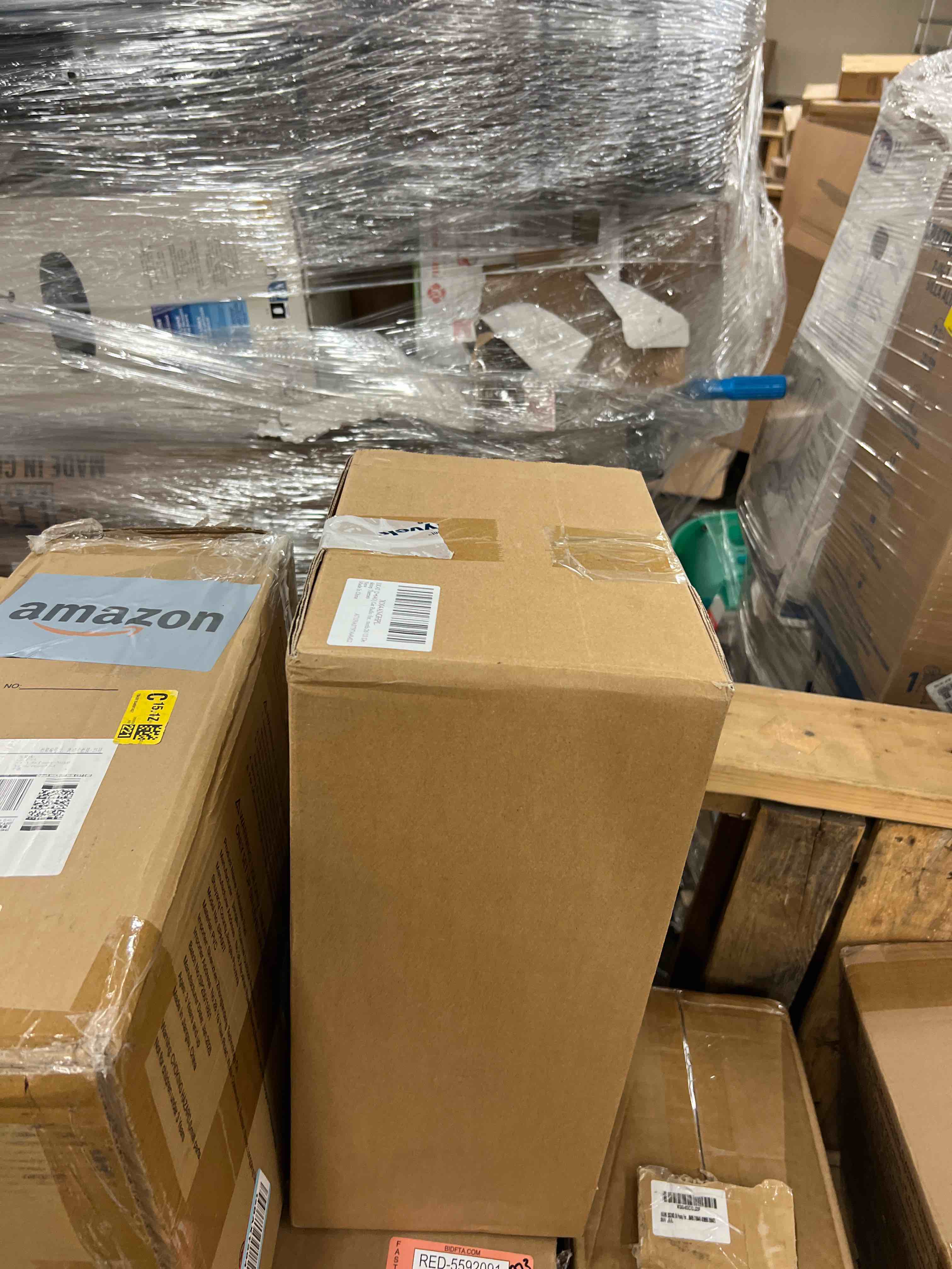 https://s3.amazonaws.com/lotting-images-prod/phillipi/RED5592099_1751378550897.jpeg