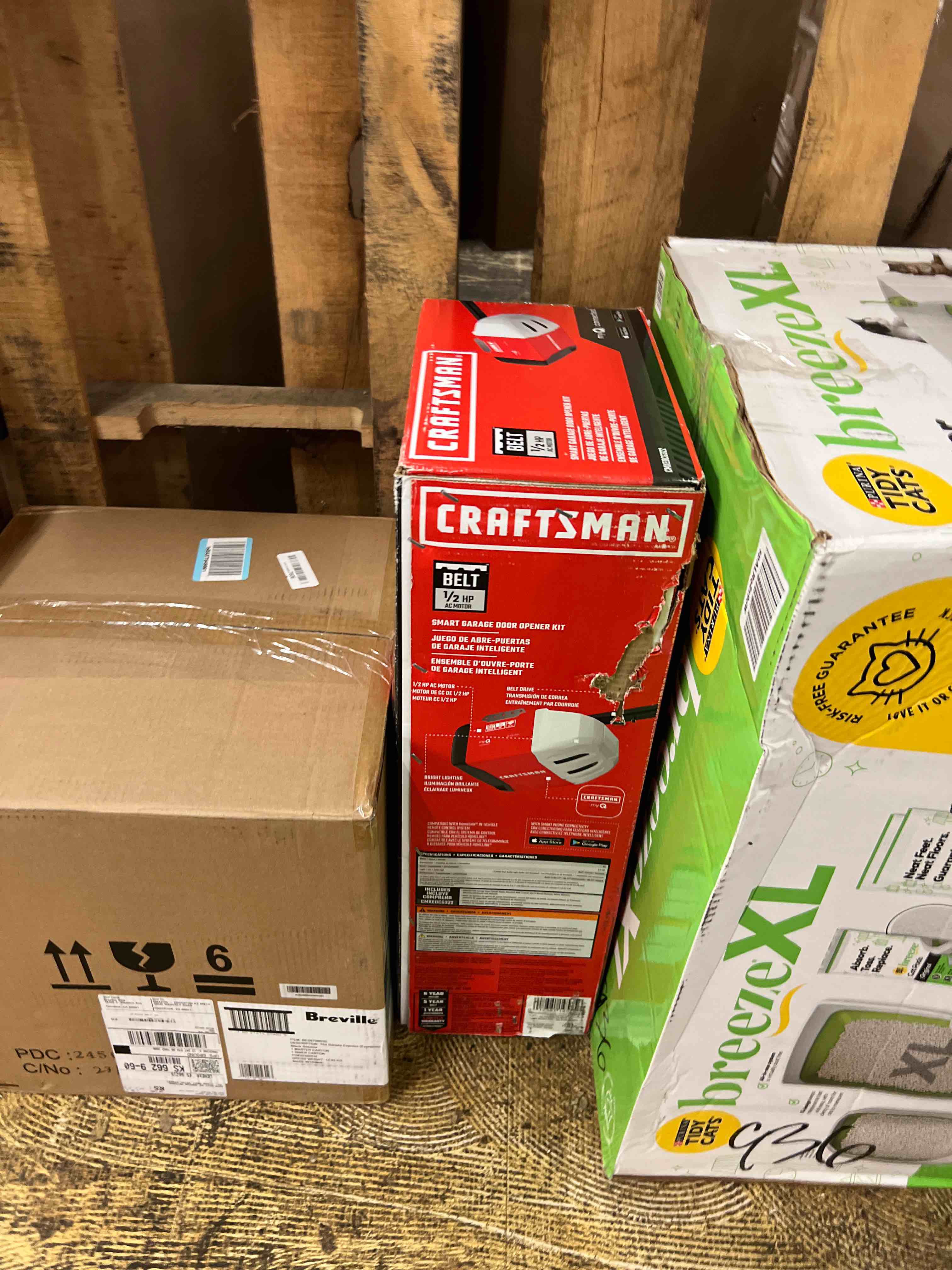 https://s3.amazonaws.com/lotting-images-prod/phillipi/RED5592148_1751414079164.jpeg
