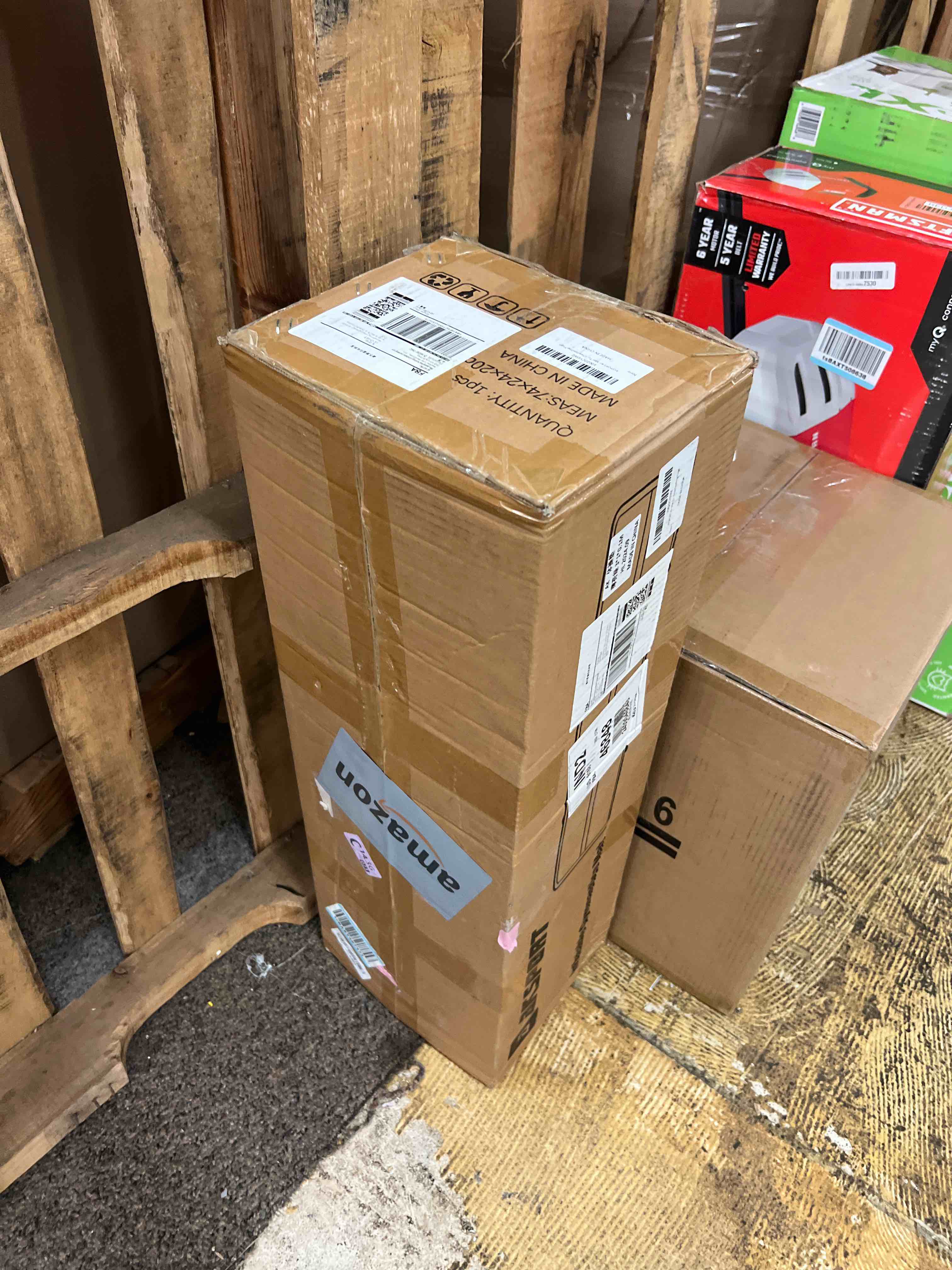 https://s3.amazonaws.com/lotting-images-prod/phillipi/RED5592163_1751414390372.jpeg