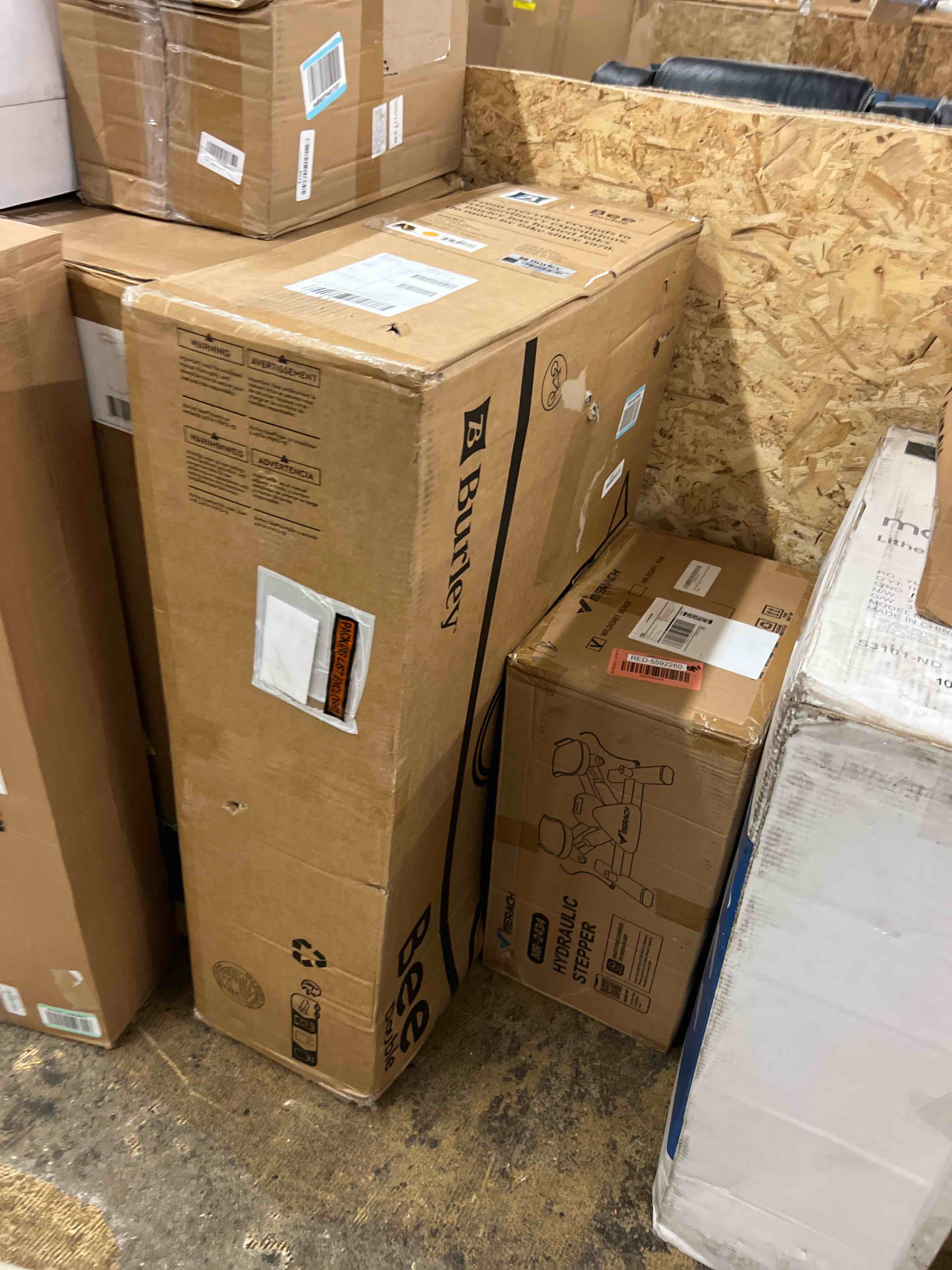 https://s3.amazonaws.com/lotting-images-prod/phillipi/RED5592262_1751560064281.jpeg
