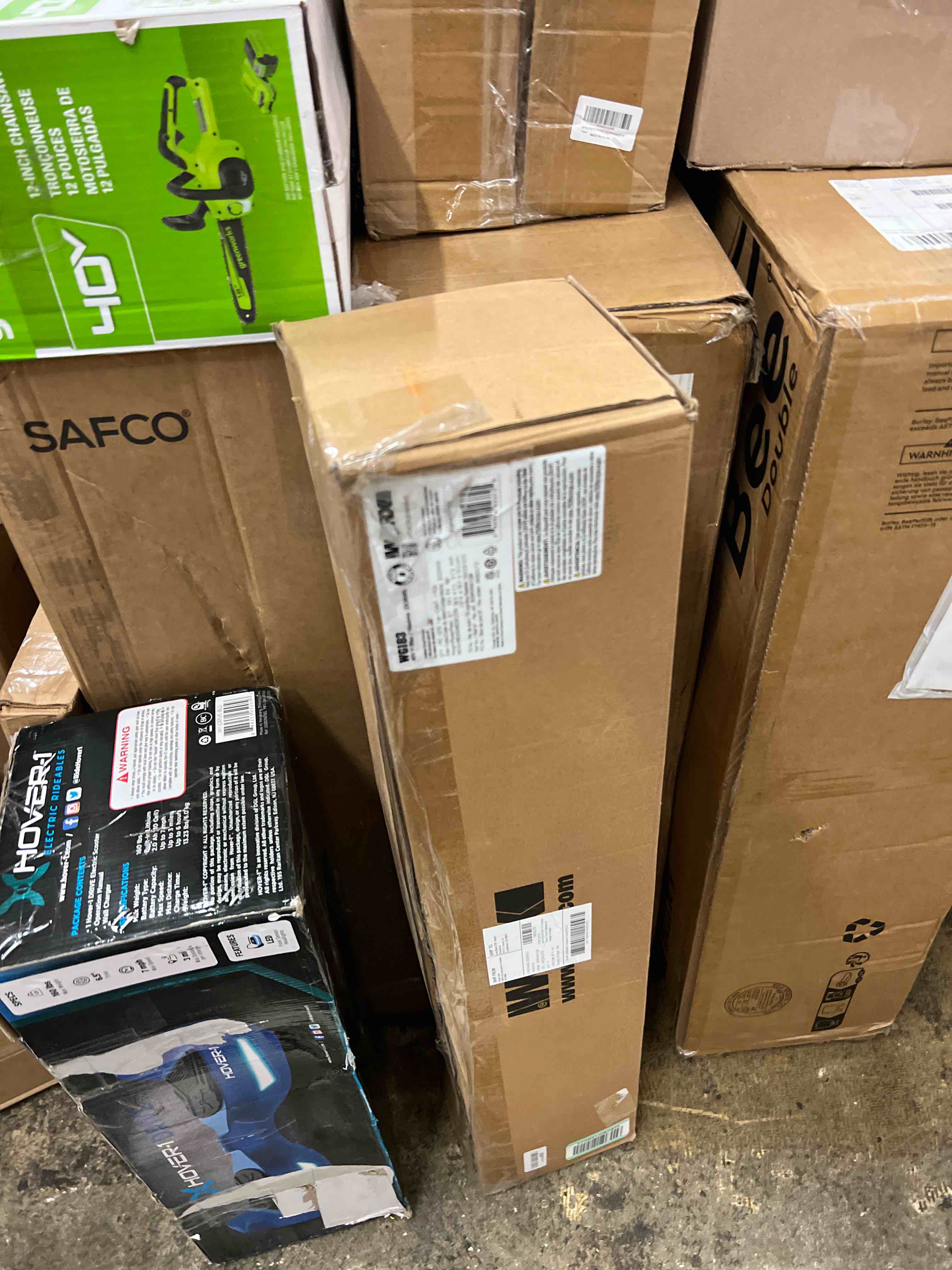 https://s3.amazonaws.com/lotting-images-prod/phillipi/RED5592273_1751564149373.jpeg