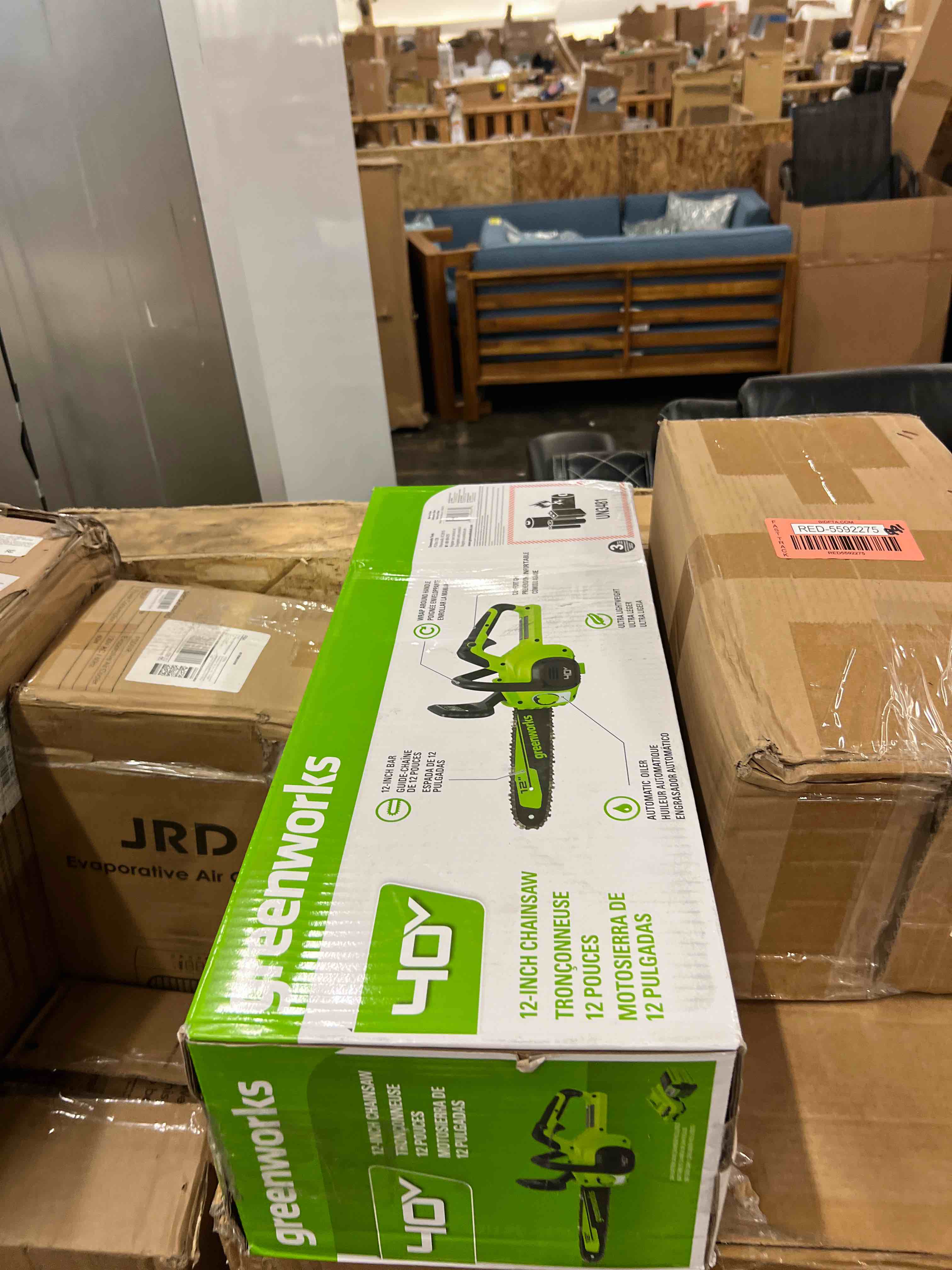 https://s3.amazonaws.com/lotting-images-prod/phillipi/RED5592276_1751564268984.jpeg