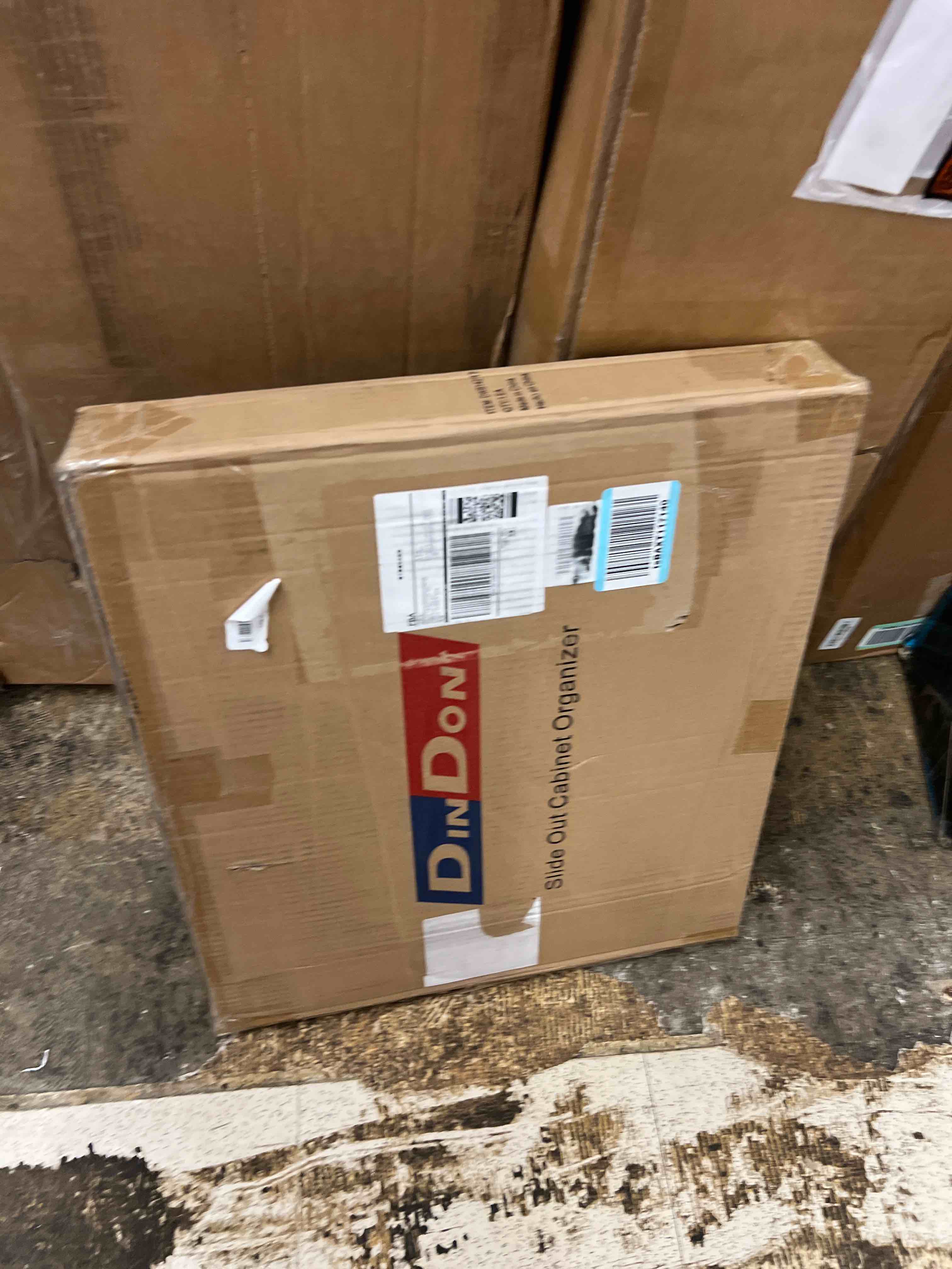 https://s3.amazonaws.com/lotting-images-prod/phillipi/RED5592278_1751564365970.jpeg