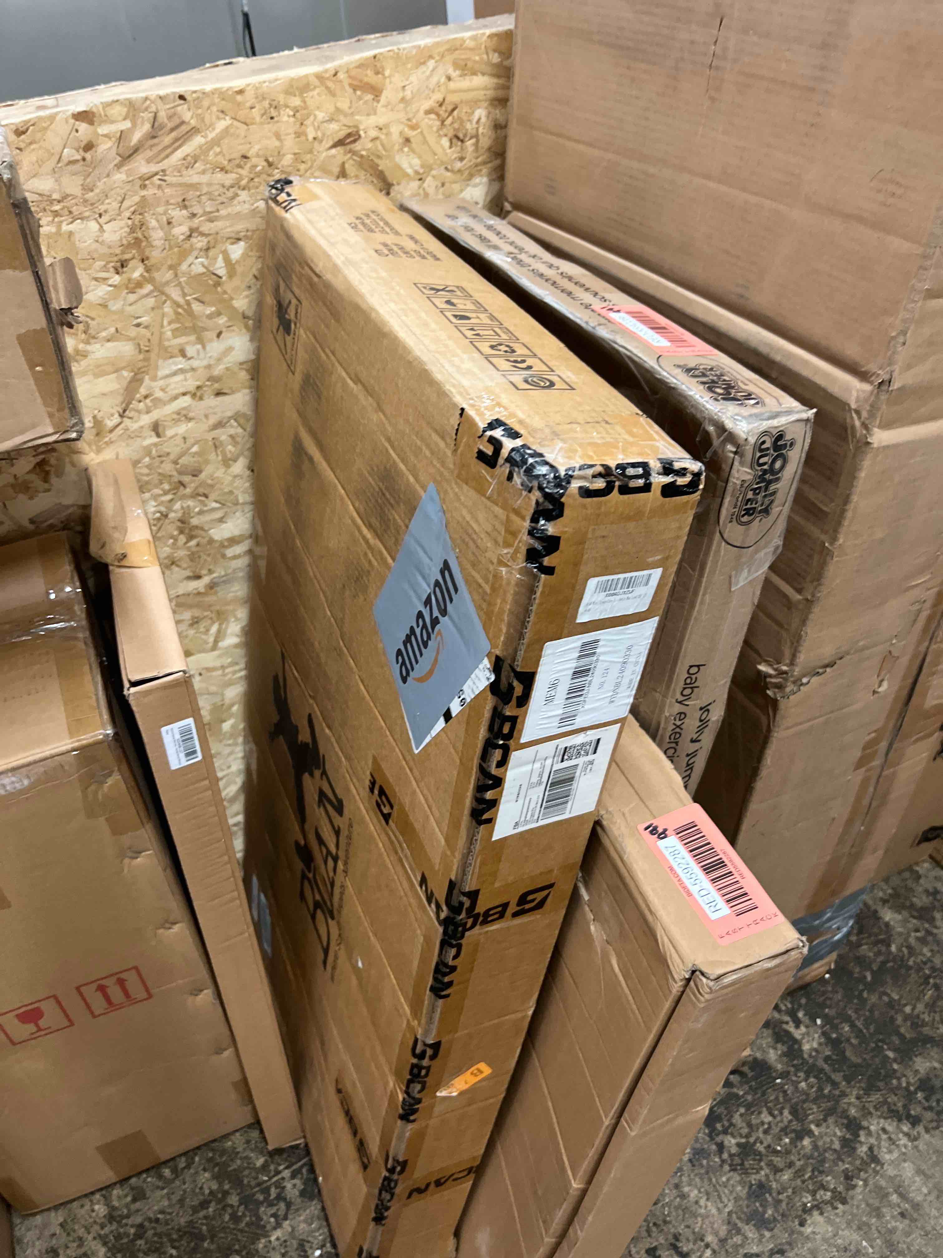 https://s3.amazonaws.com/lotting-images-prod/phillipi/RED5592288_1751566447717.jpeg