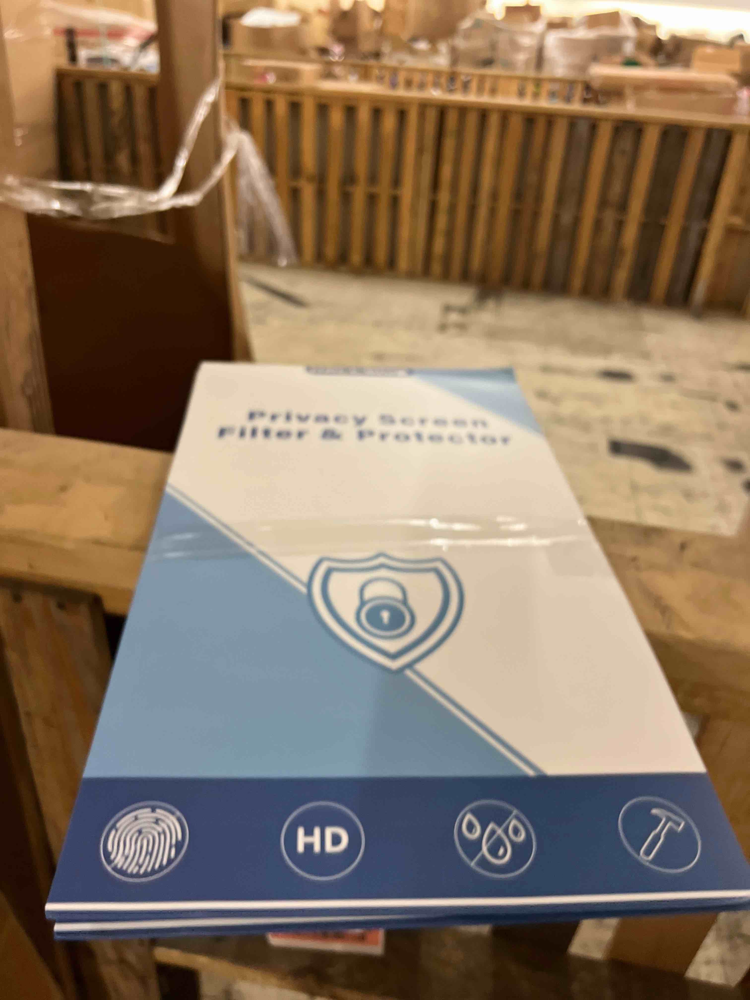 https://s3.amazonaws.com/lotting-images-prod/phillipi/RED5592371_1752070944378.jpeg
