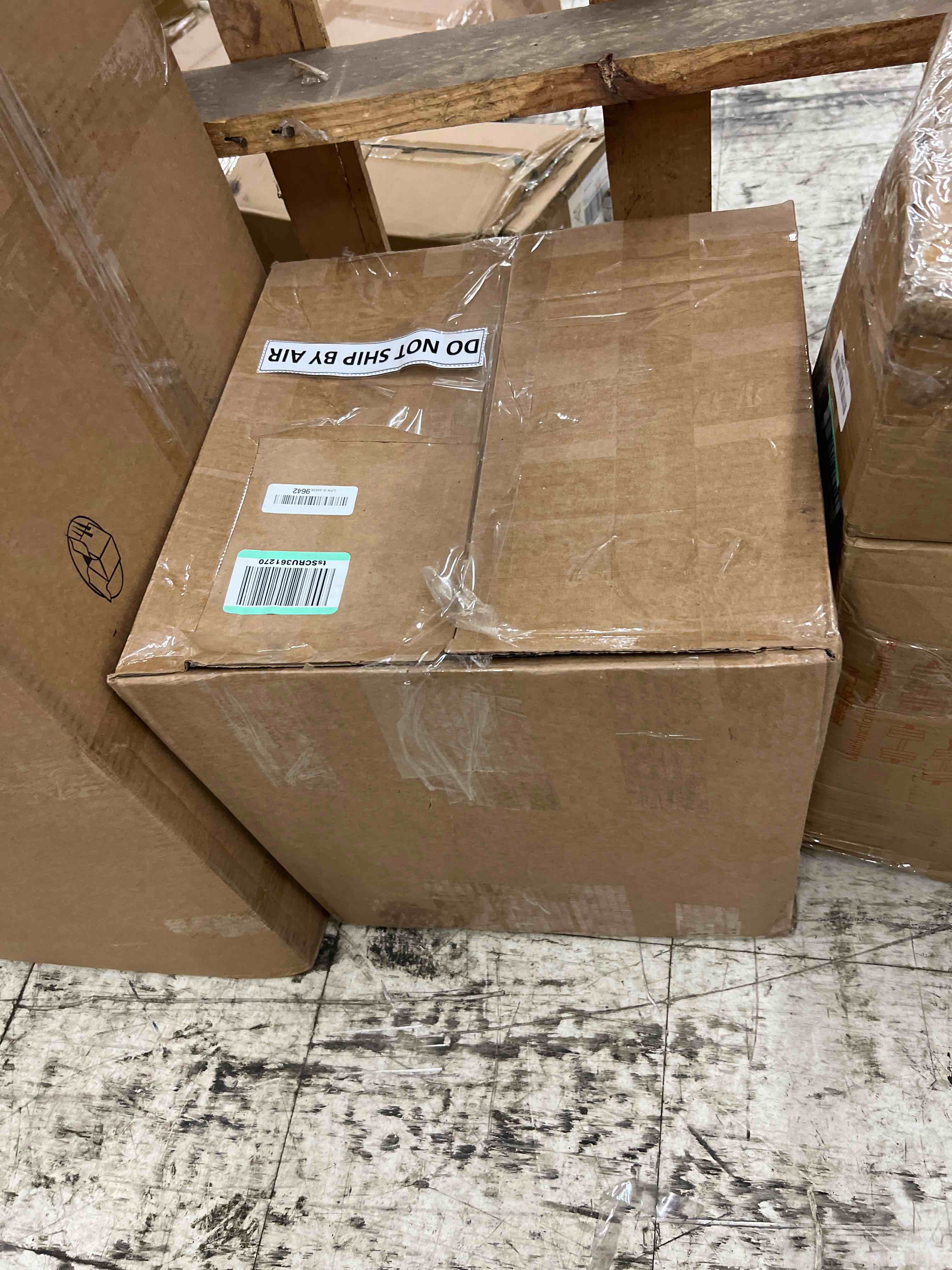 https://s3.amazonaws.com/lotting-images-prod/phillipi/RED5592386_1752079589901.jpeg
