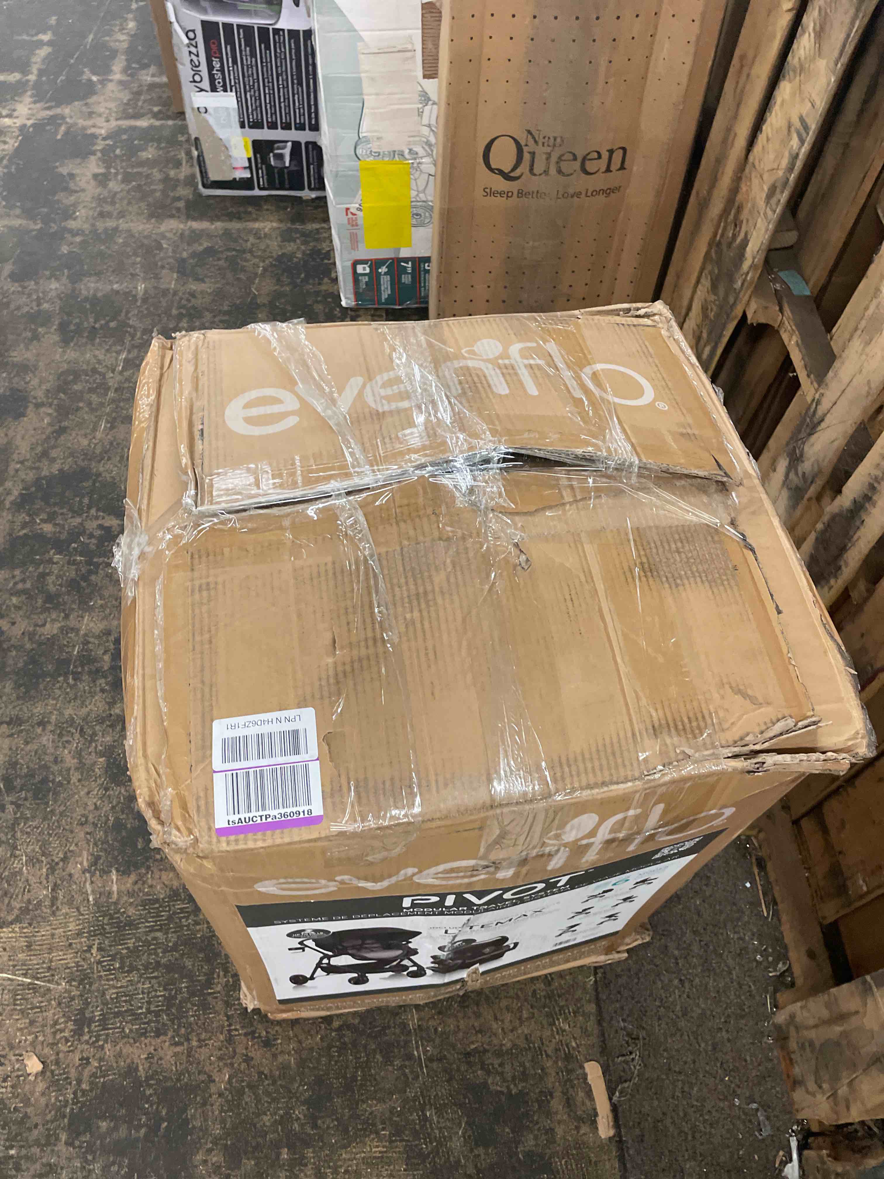 https://s3.amazonaws.com/lotting-images-prod/phillipi/RED5592419_1752649195471.jpeg