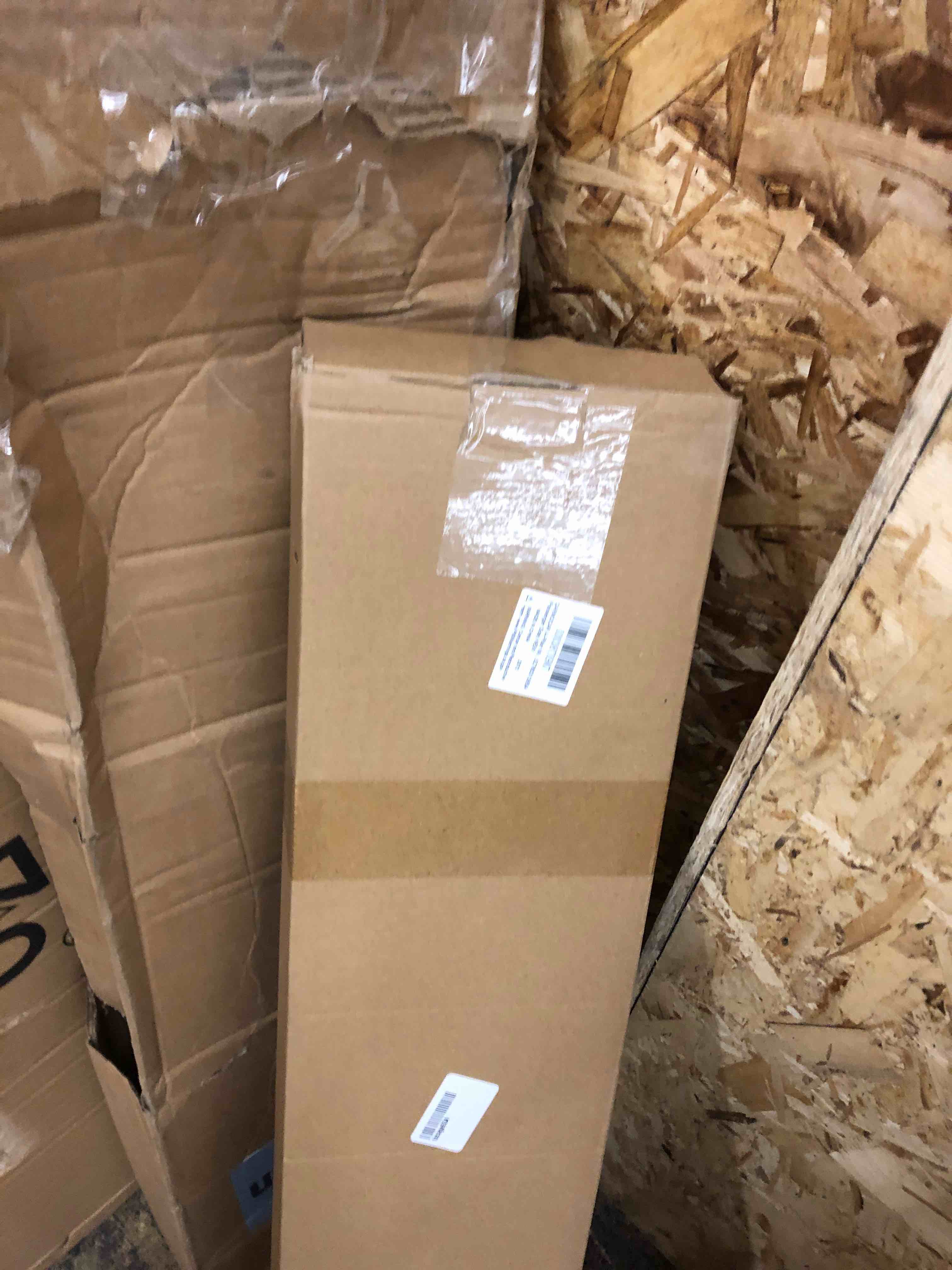 https://s3.amazonaws.com/lotting-images-prod/phillipi/RED5592586_1731351735911.jpeg