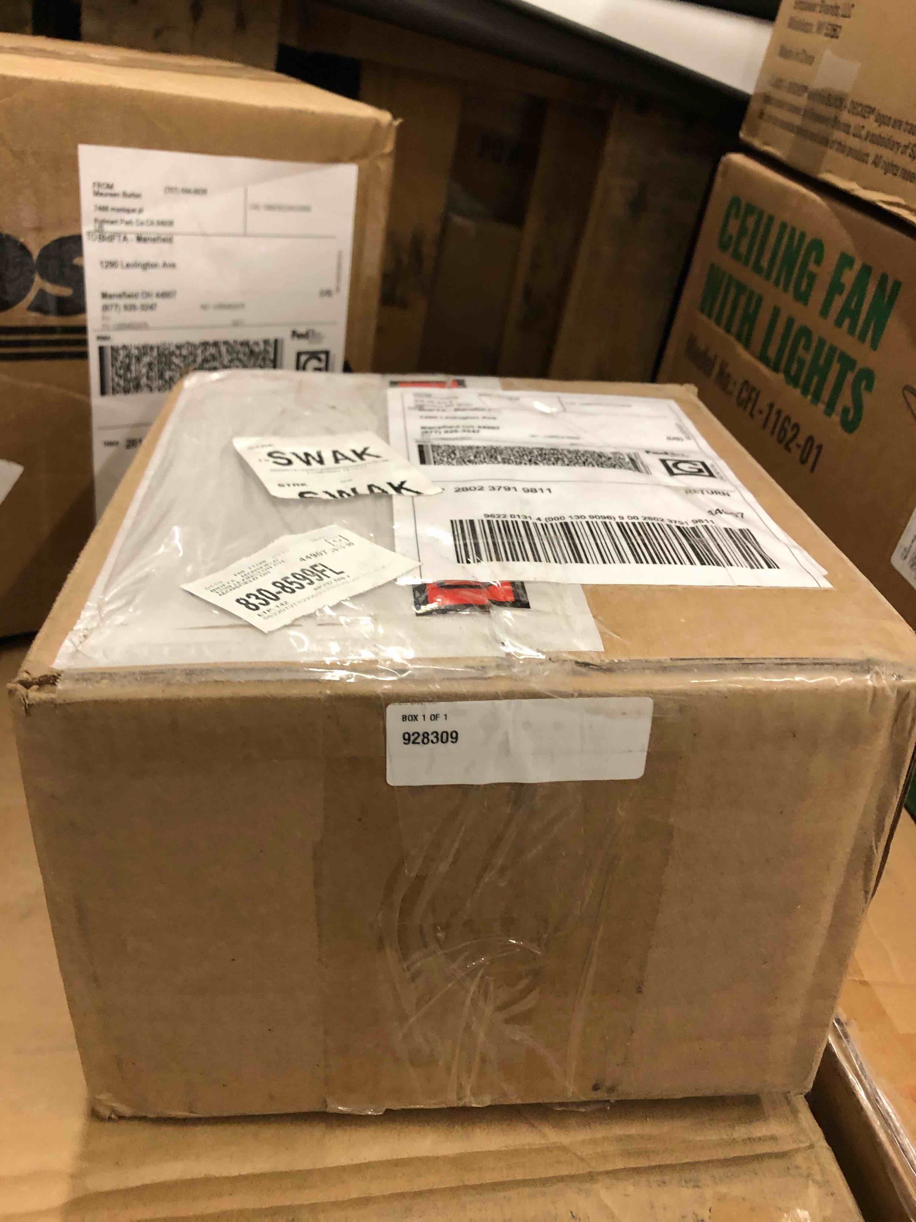 https://s3.amazonaws.com/lotting-images-prod/phillipi/RED5592666_1731509832701.jpeg