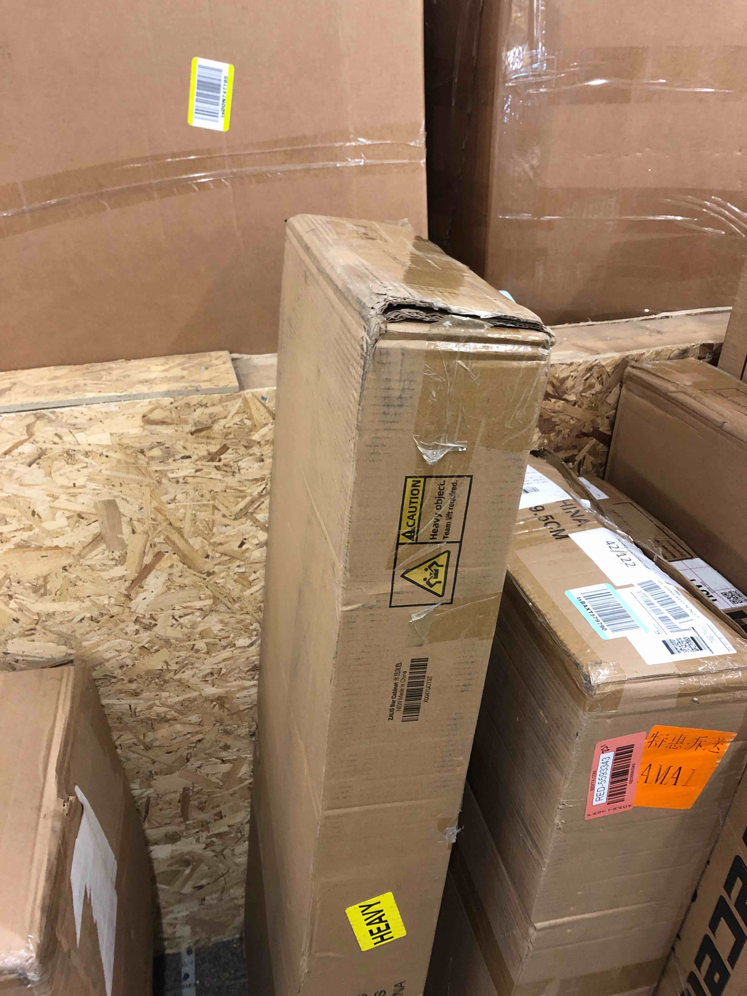 https://s3.amazonaws.com/lotting-images-prod/phillipi/RED5593345_1732631164177.jpeg