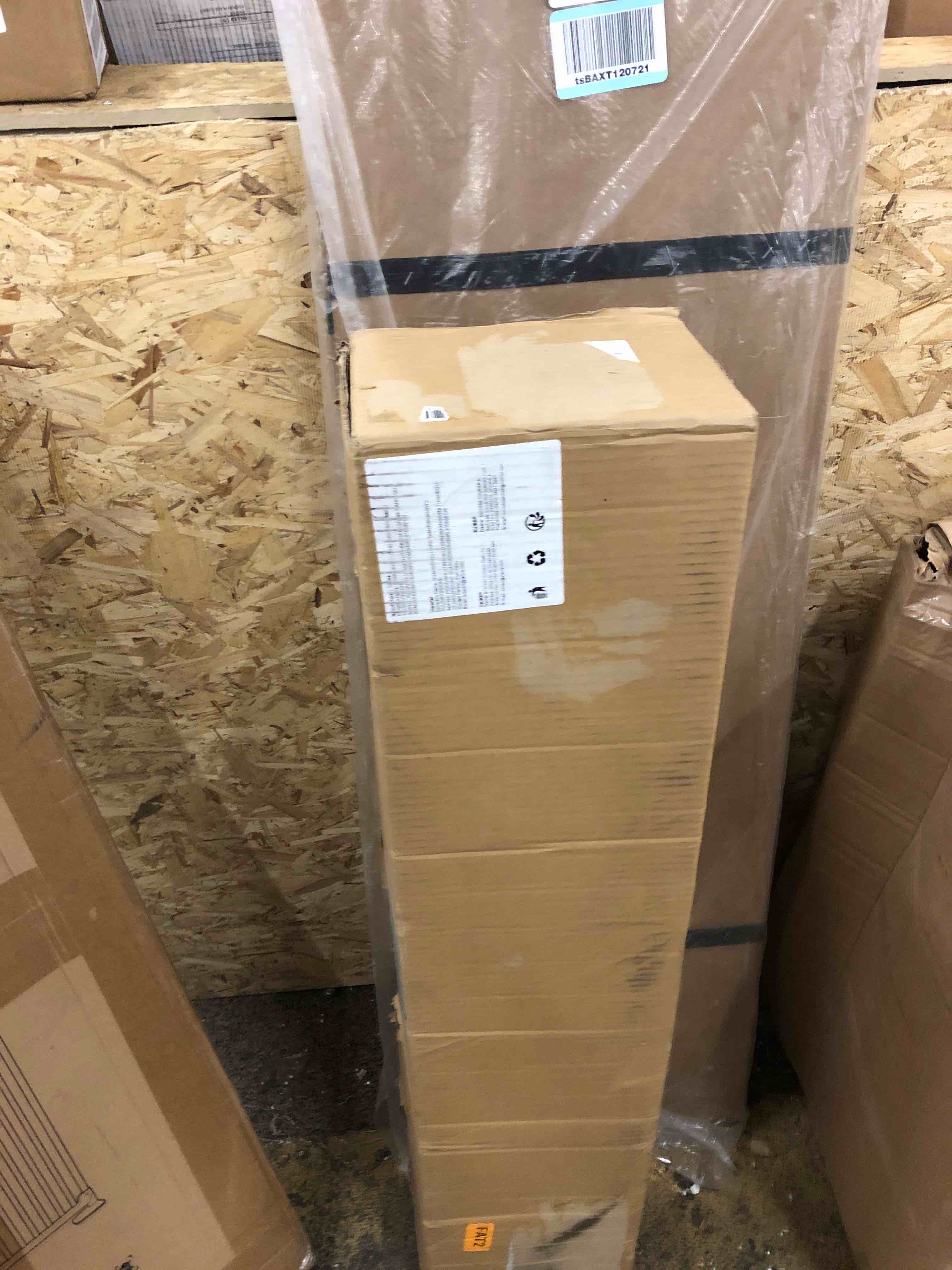 https://s3.amazonaws.com/lotting-images-prod/phillipi/RED5593353_1732631578201.jpeg