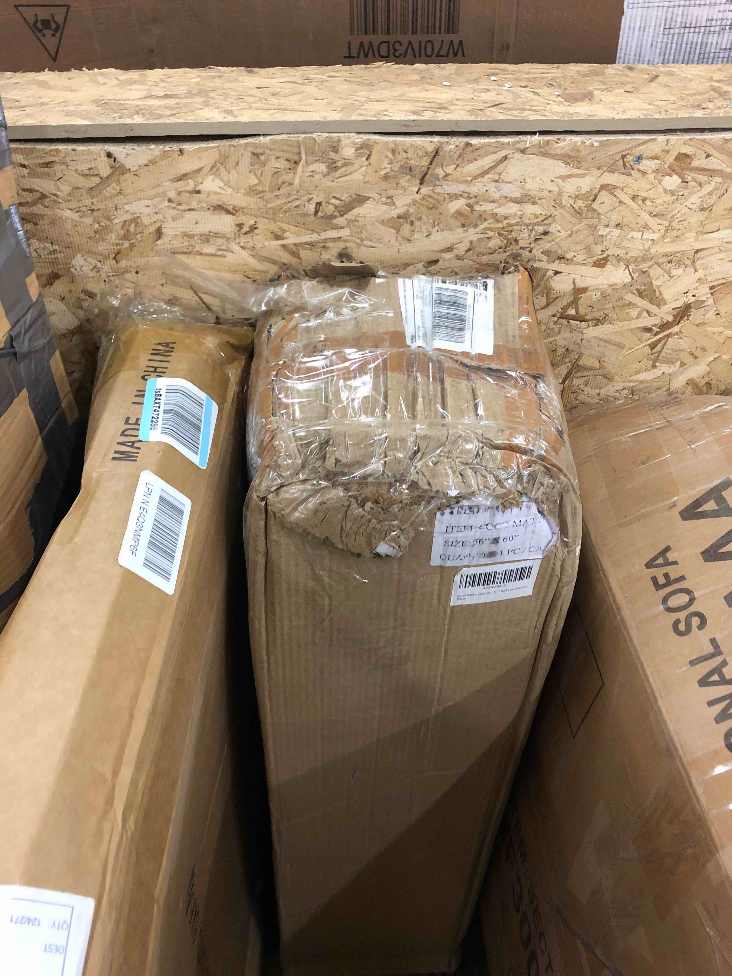 https://s3.amazonaws.com/lotting-images-prod/phillipi/RED5593367_1732632903471.jpeg