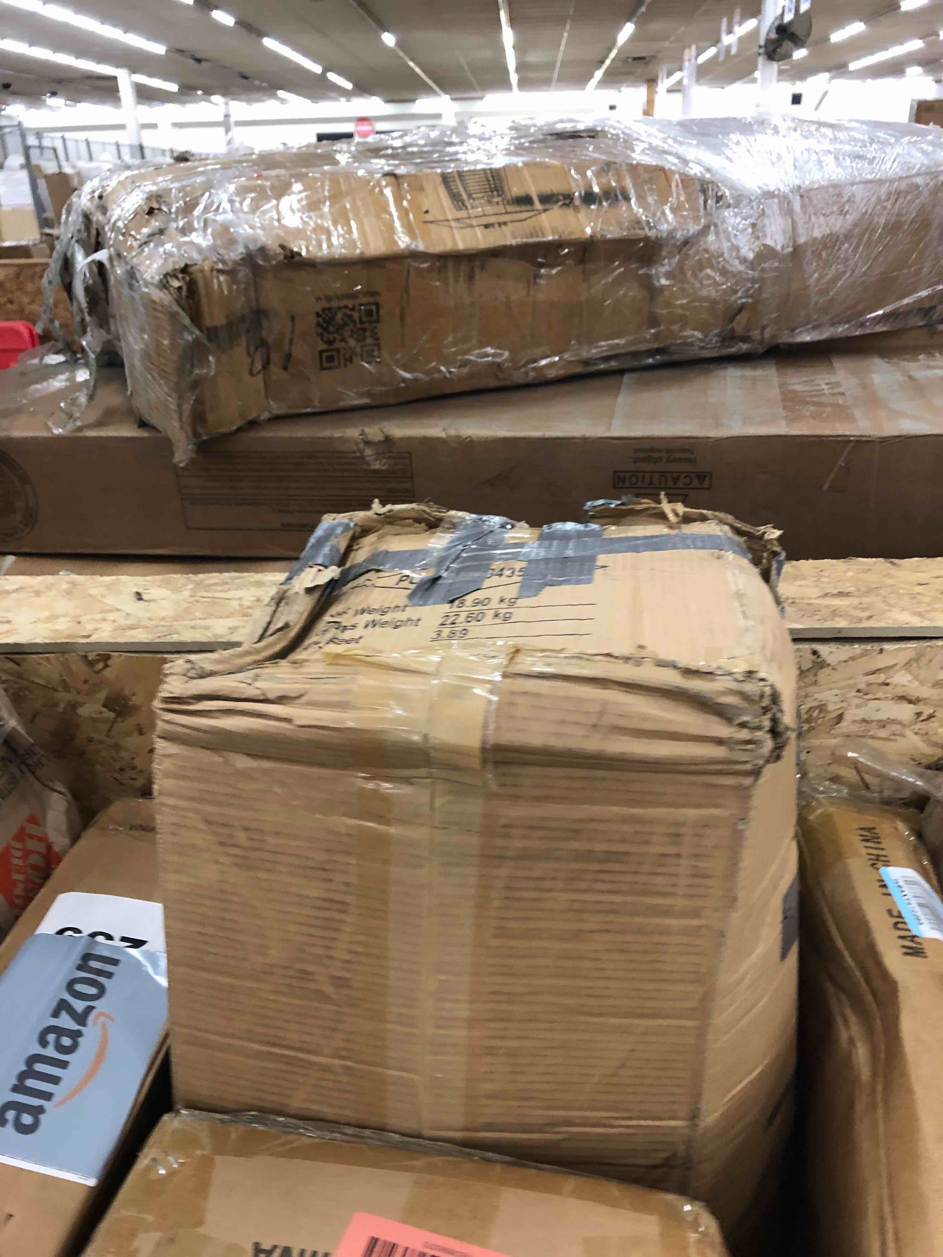 https://s3.amazonaws.com/lotting-images-prod/phillipi/RED5593369_1732632776600.jpeg