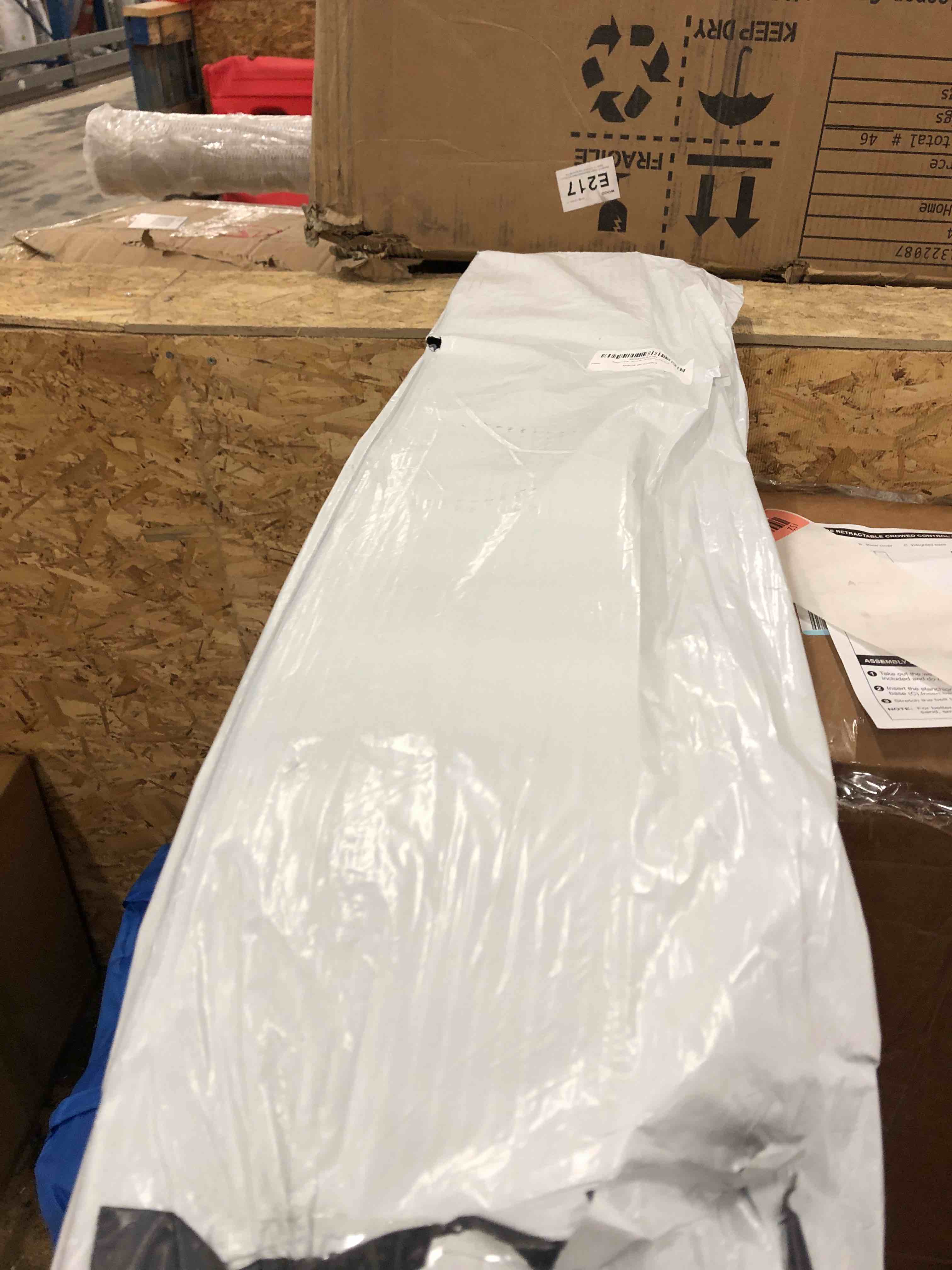 https://s3.amazonaws.com/lotting-images-prod/phillipi/RED5593393_1732636283645.jpeg
