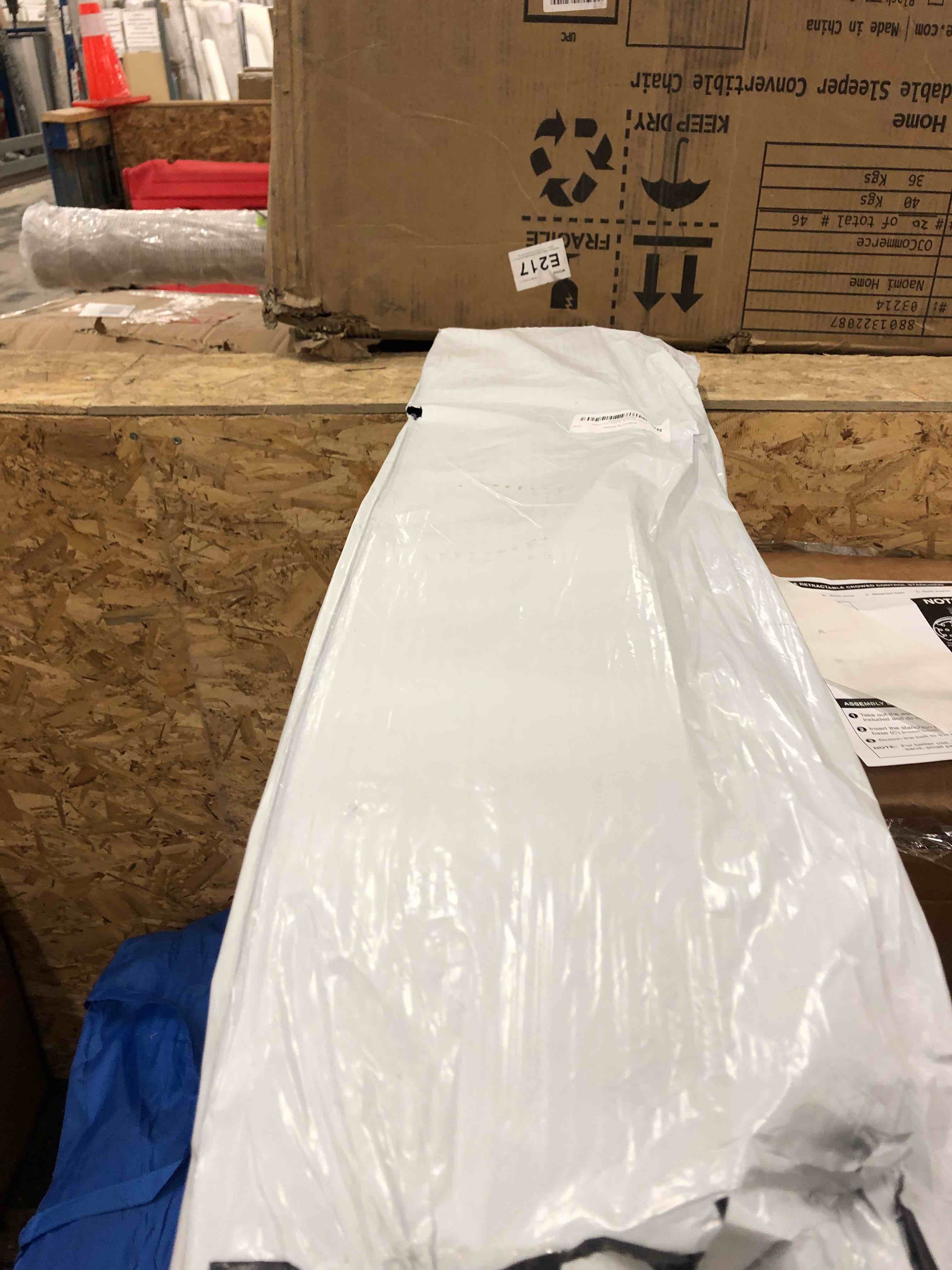 https://s3.amazonaws.com/lotting-images-prod/phillipi/RED5593393_1732636285251.jpeg