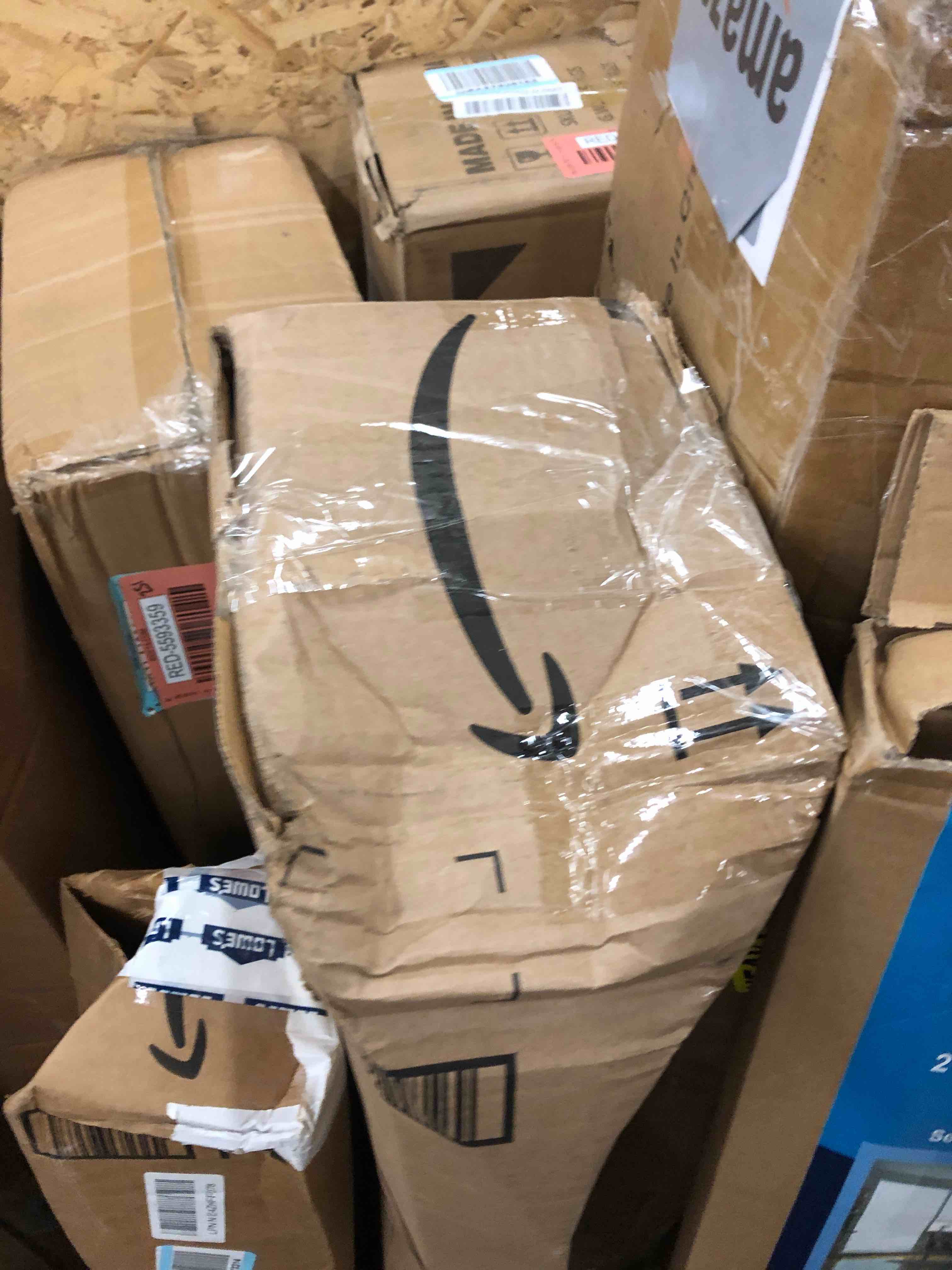 https://s3.amazonaws.com/lotting-images-prod/phillipi/RED5593398_1732636613790.jpeg