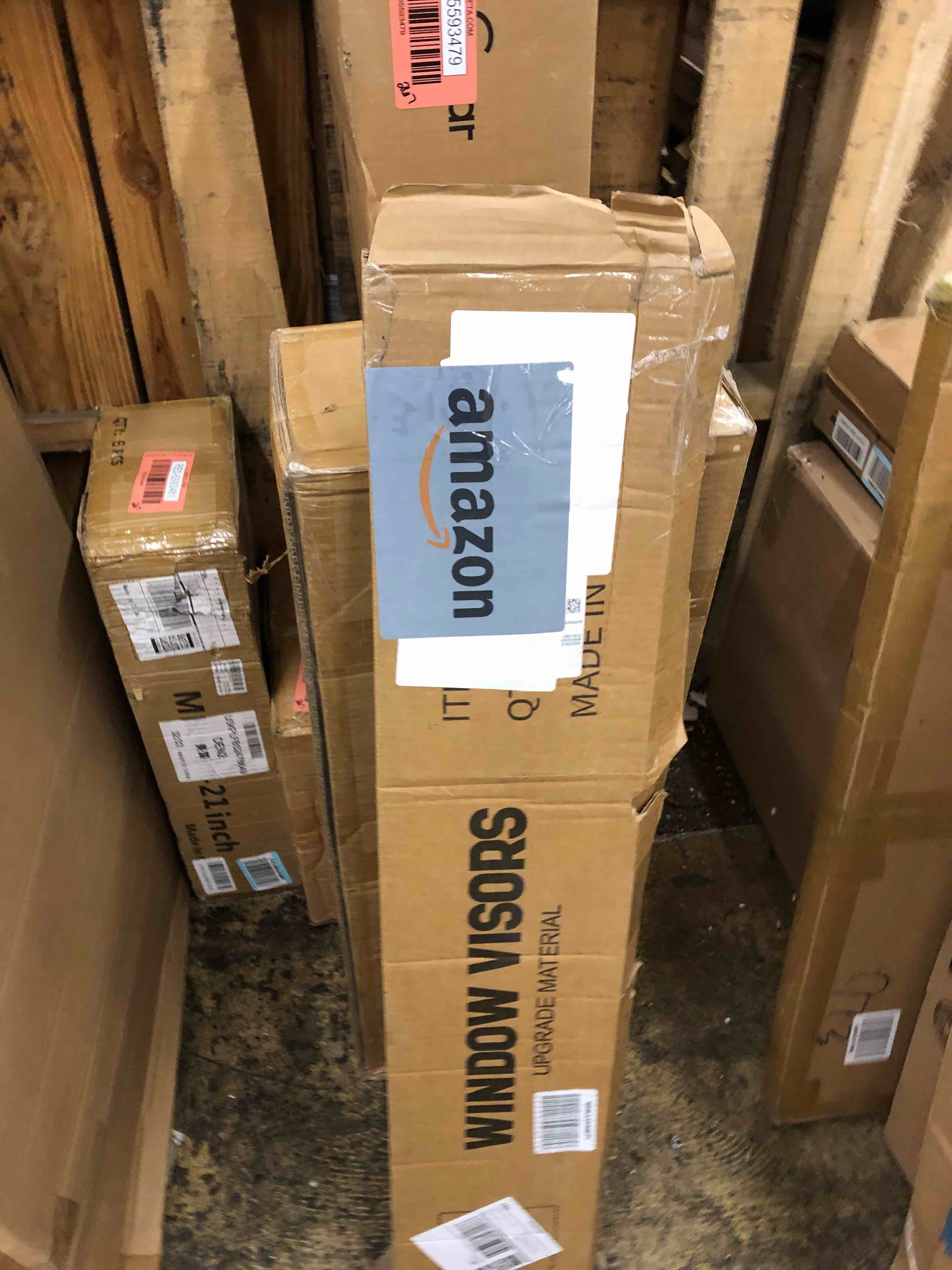 https://s3.amazonaws.com/lotting-images-prod/phillipi/RED5593471_1732897956392.jpeg