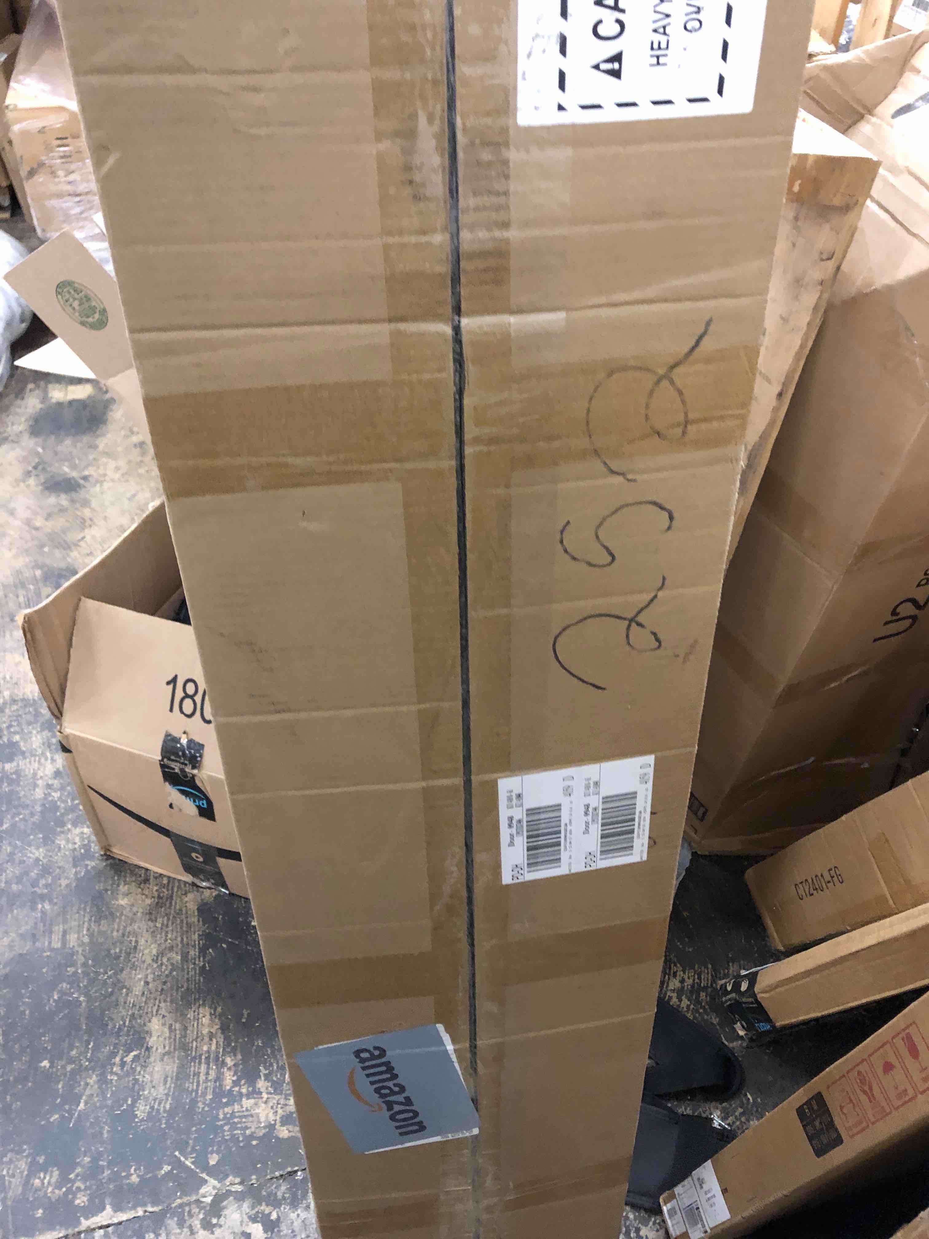 https://s3.amazonaws.com/lotting-images-prod/phillipi/RED5593545_1733161411231.jpeg