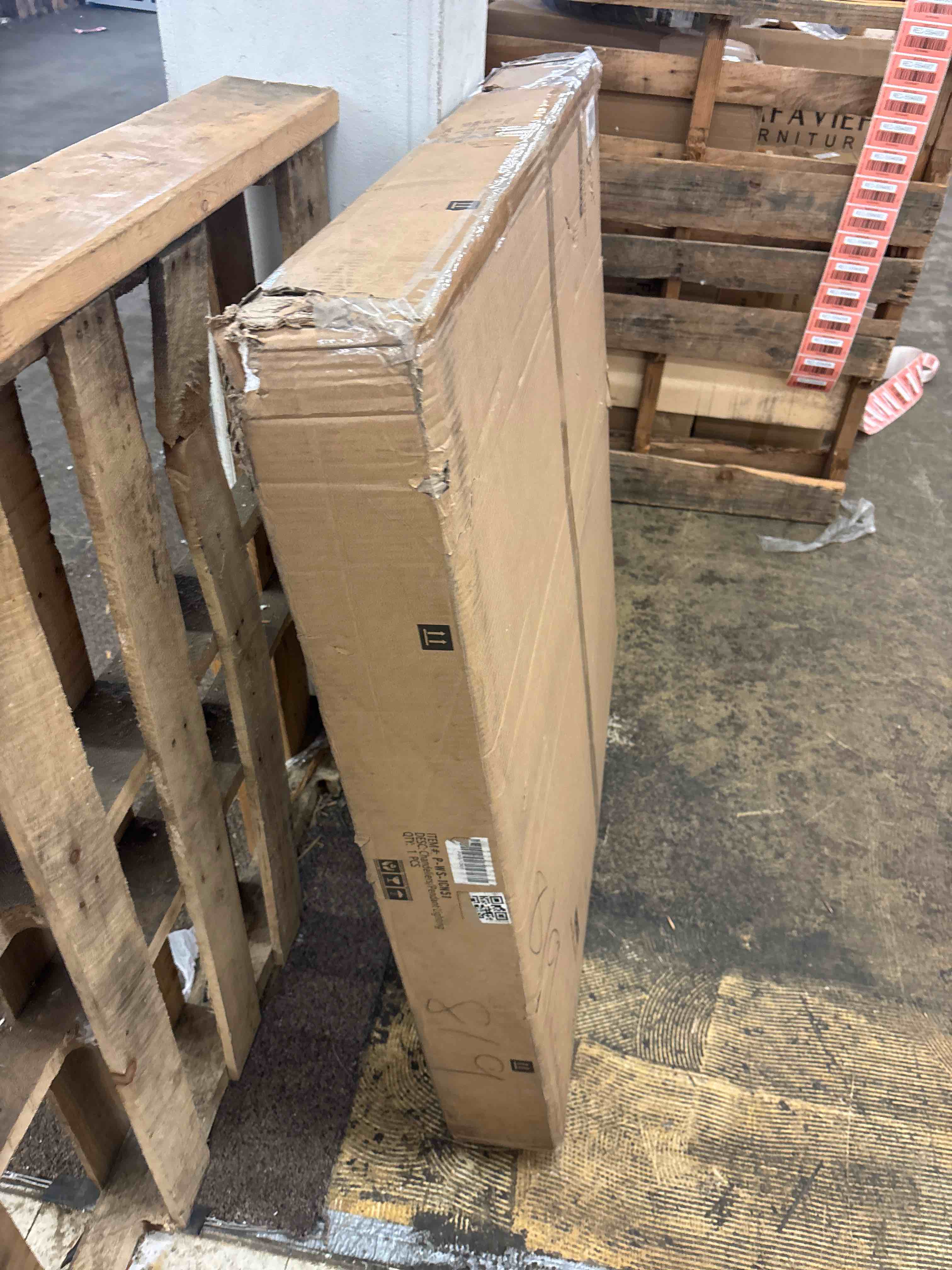 https://s3.amazonaws.com/lotting-images-prod/phillipi/RED5594895_1741702287460.jpeg
