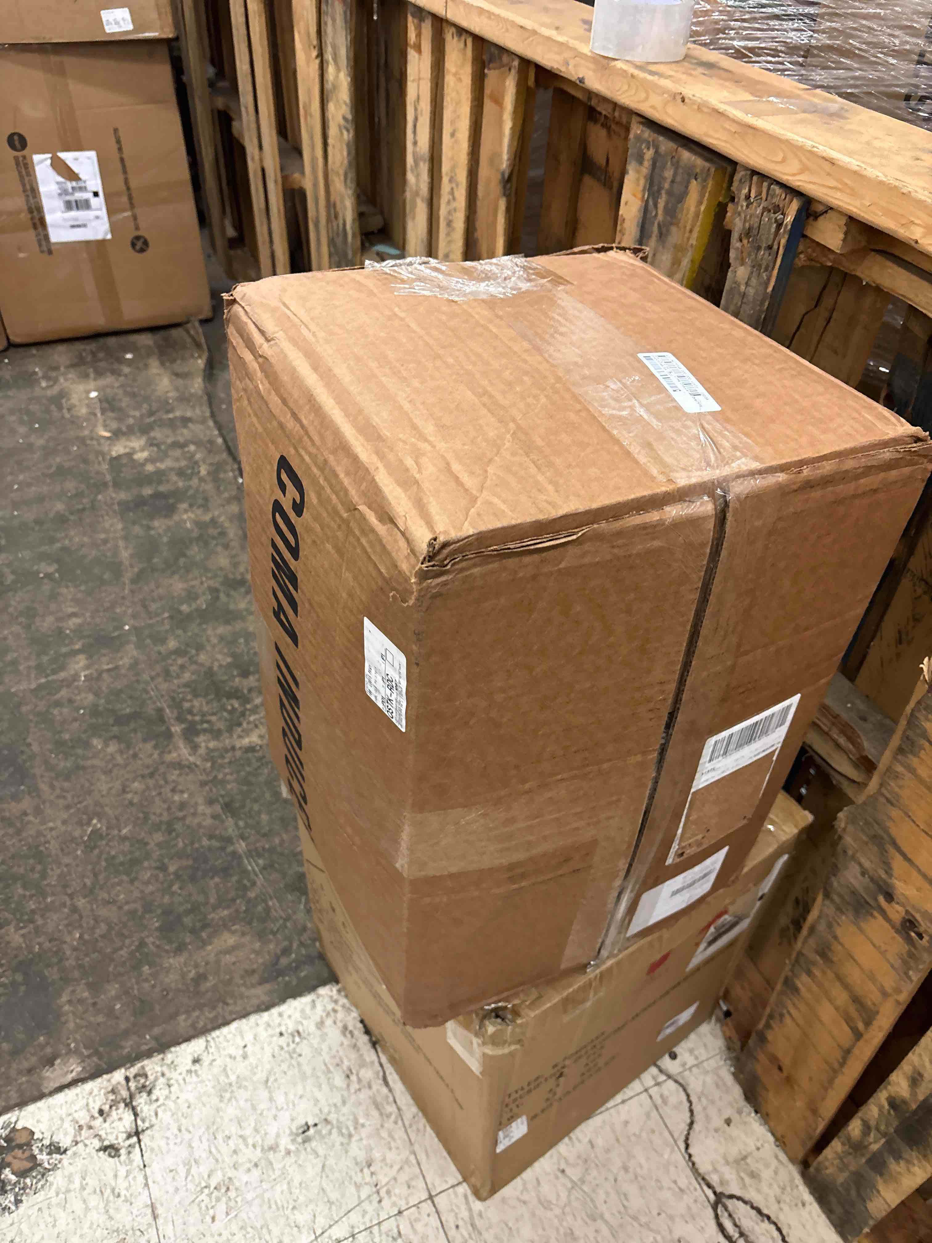 https://s3.amazonaws.com/lotting-images-prod/phillipi/RED5594916_1741709942066.jpeg