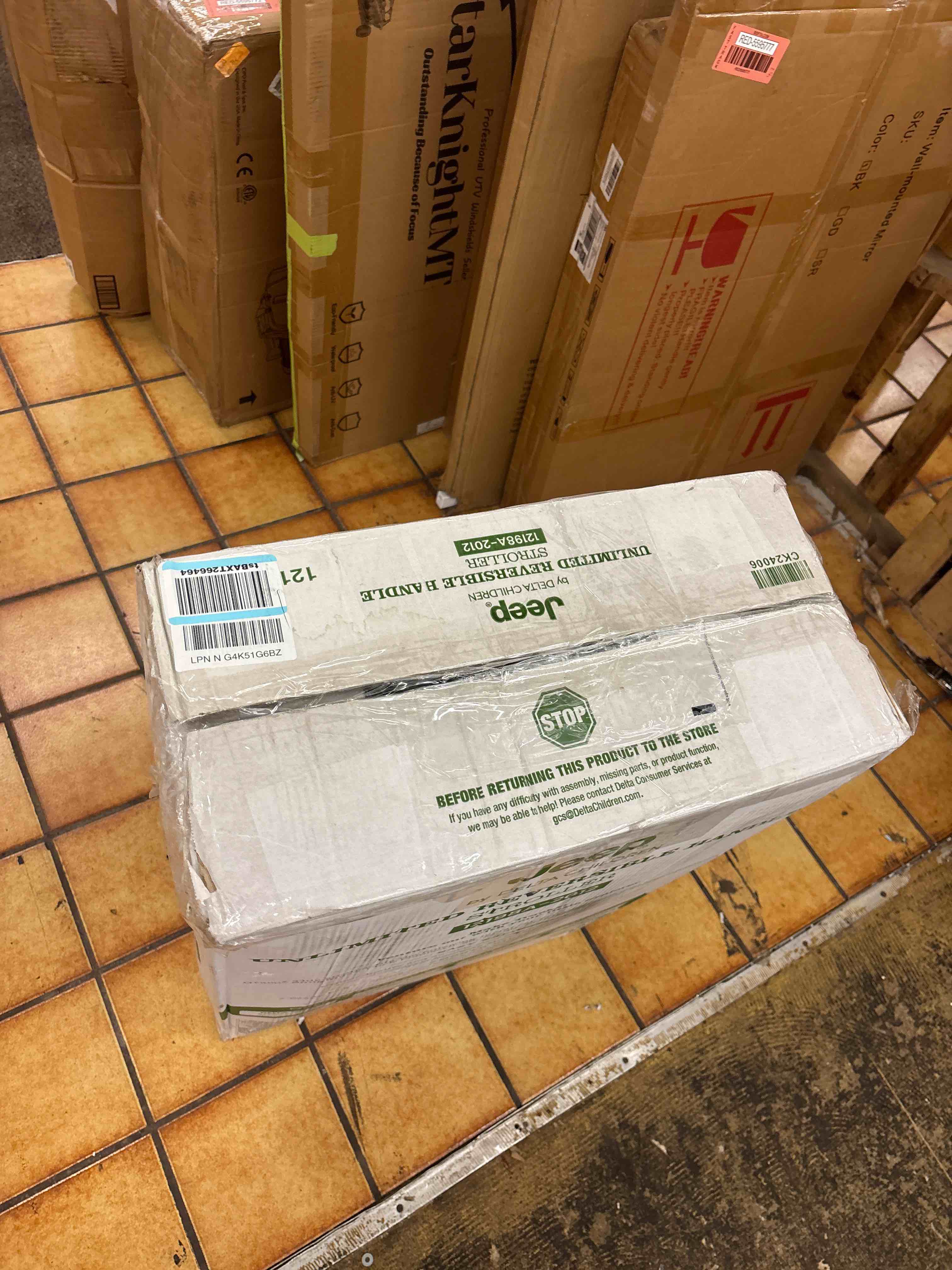 https://s3.amazonaws.com/lotting-images-prod/phillipi/RED5595778_1734581227439.jpeg