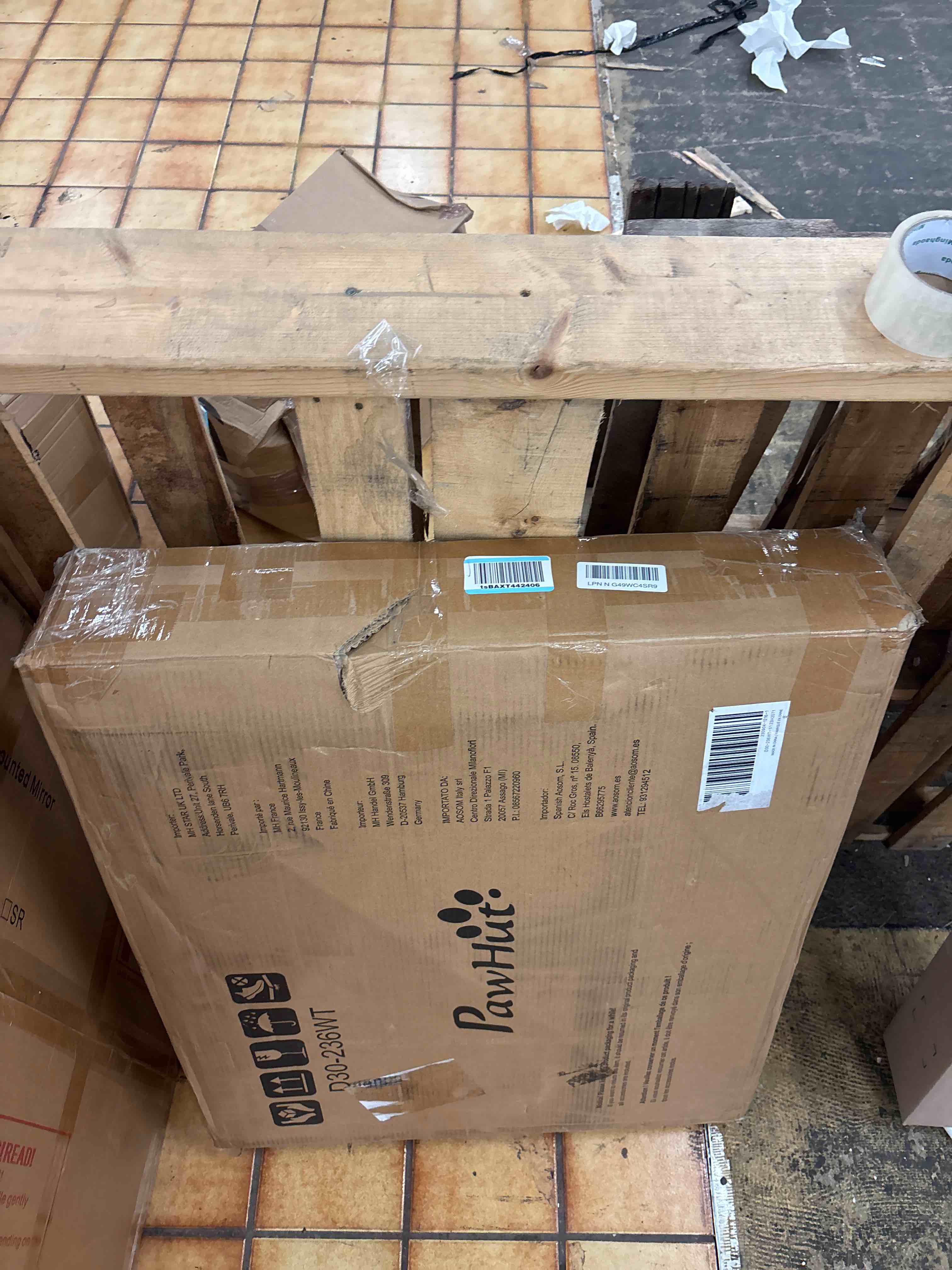 https://s3.amazonaws.com/lotting-images-prod/phillipi/RED5595779_1734581335225.jpeg