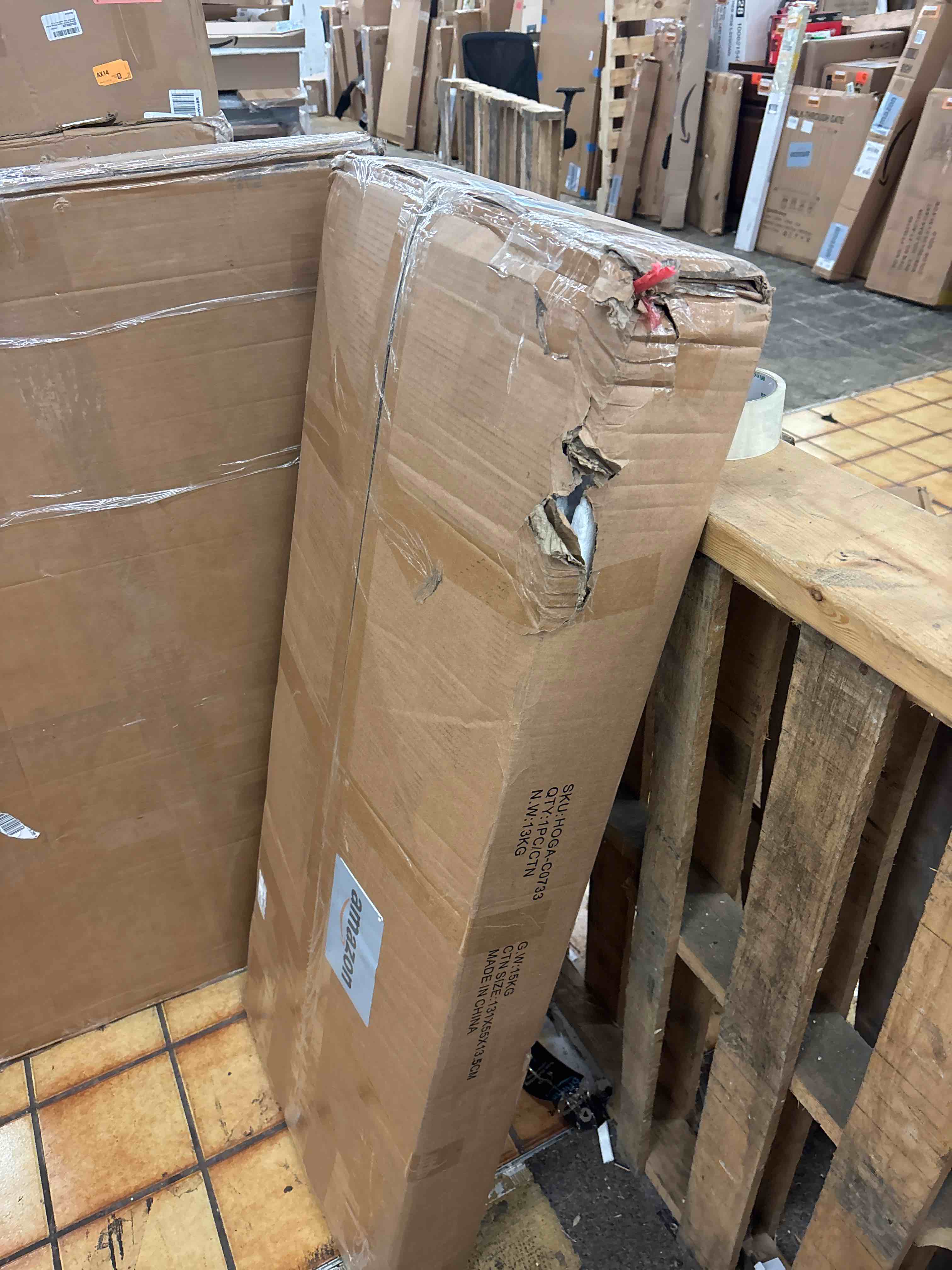 https://s3.amazonaws.com/lotting-images-prod/phillipi/RED5595782_1734581533629.jpeg