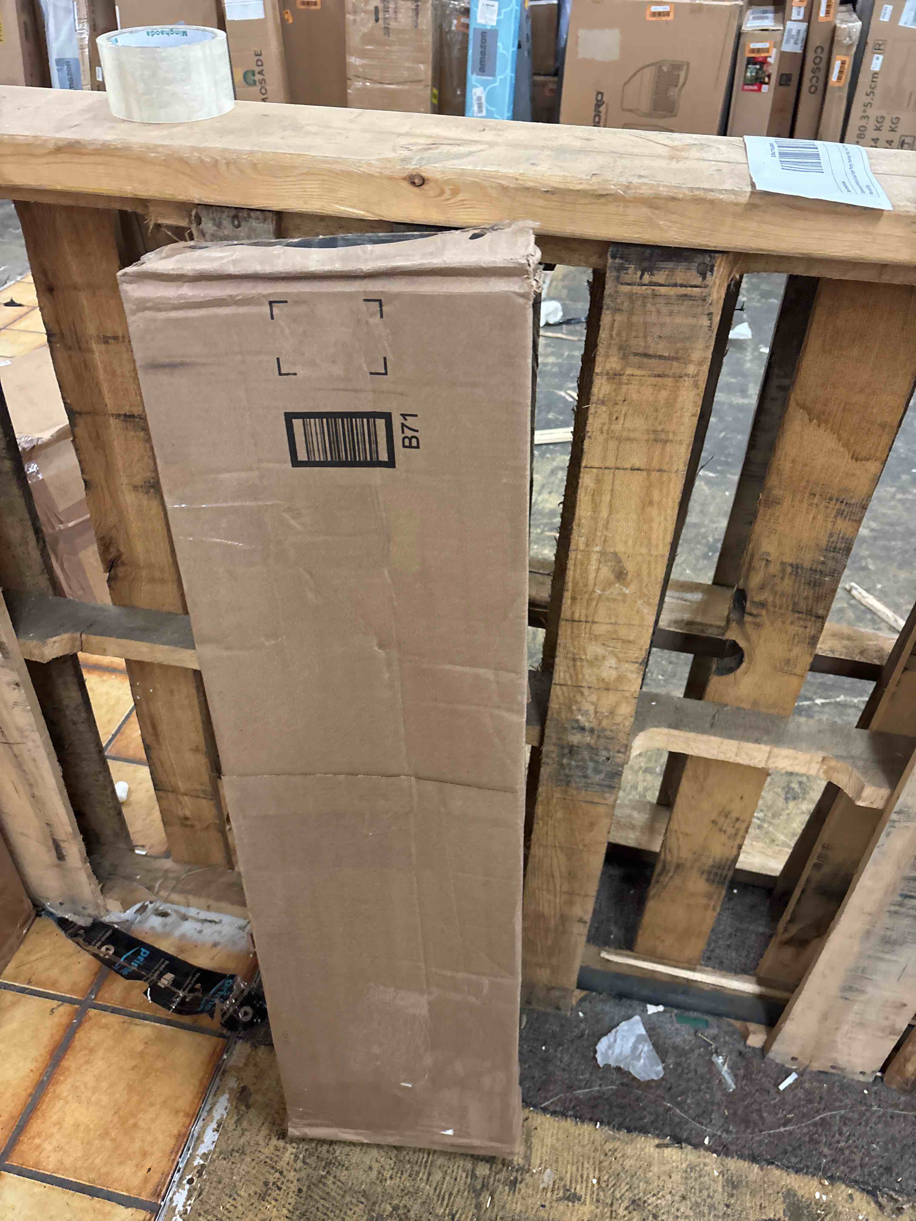 https://s3.amazonaws.com/lotting-images-prod/phillipi/RED5595784_1734581743695.jpeg