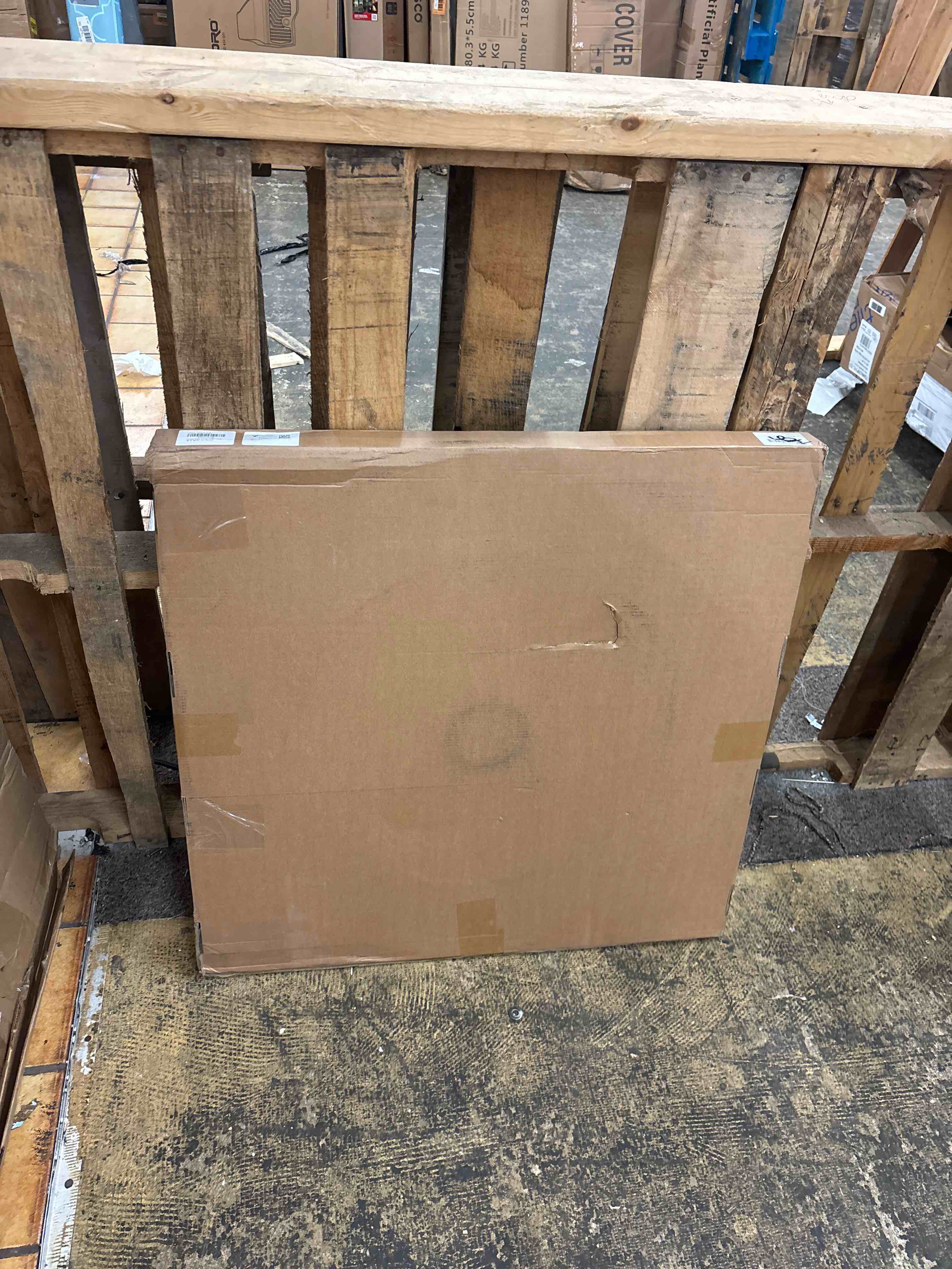 https://s3.amazonaws.com/lotting-images-prod/phillipi/RED5595793_1734582699217.jpeg