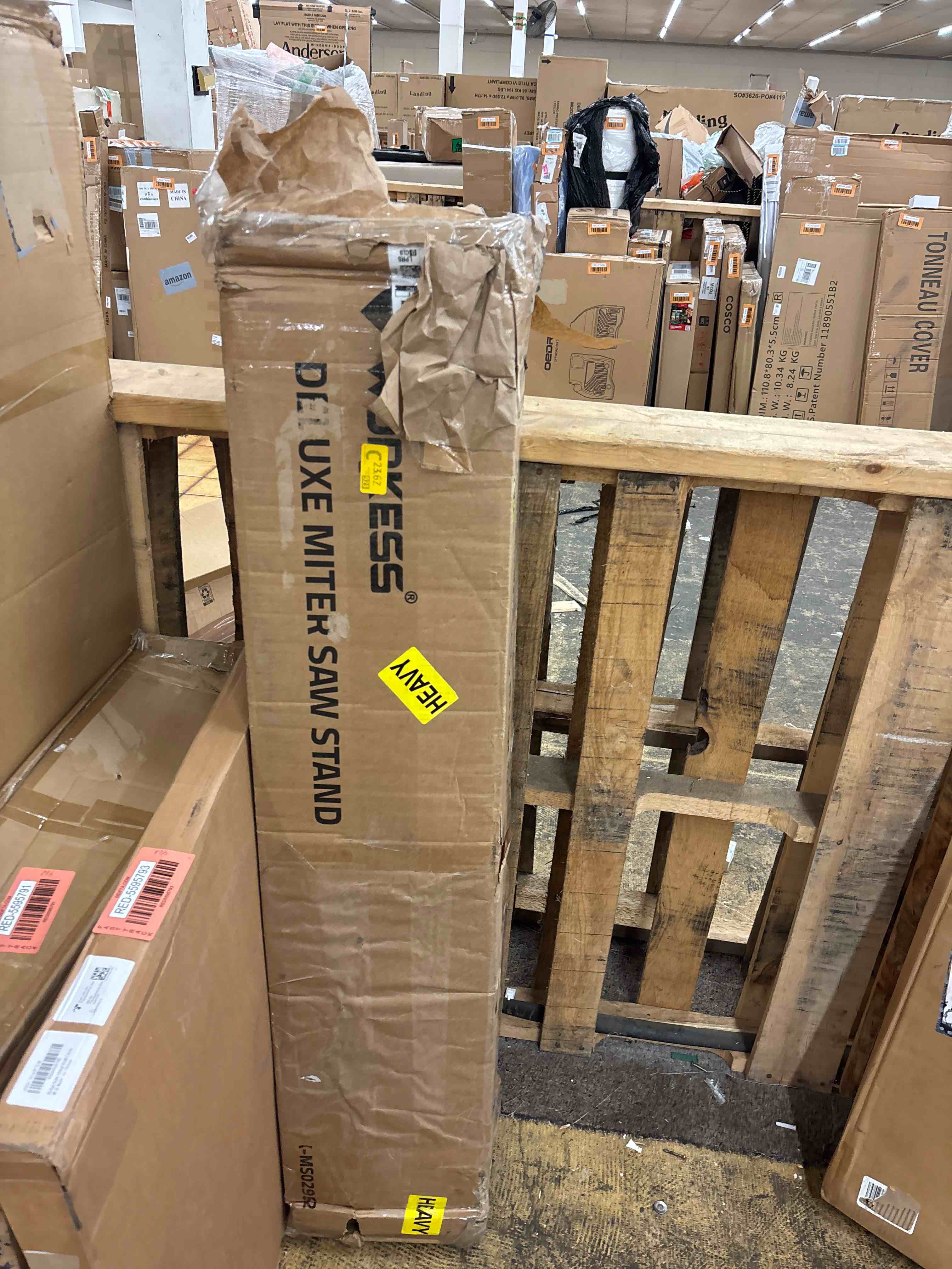 https://s3.amazonaws.com/lotting-images-prod/phillipi/RED5595794_1734582869874.jpeg