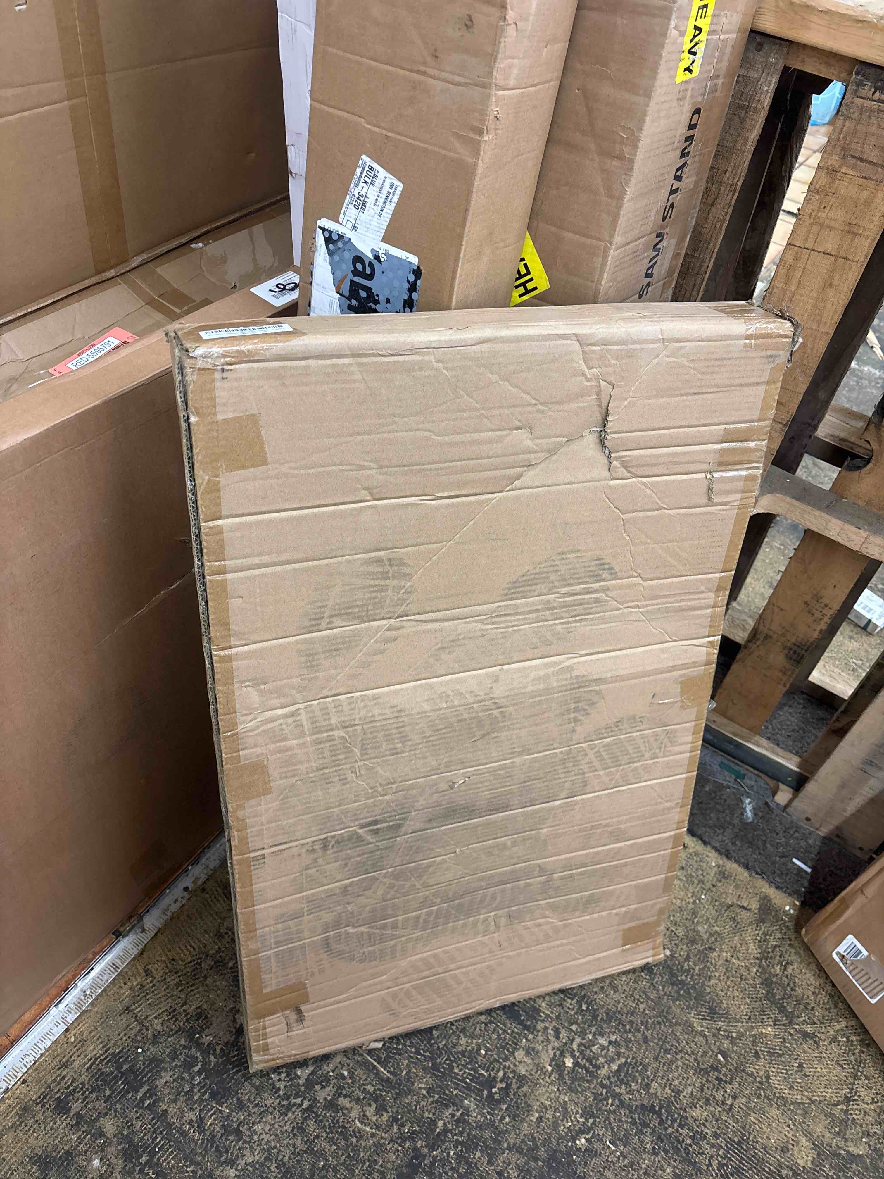 https://s3.amazonaws.com/lotting-images-prod/phillipi/RED5595797_1734583032486.jpeg