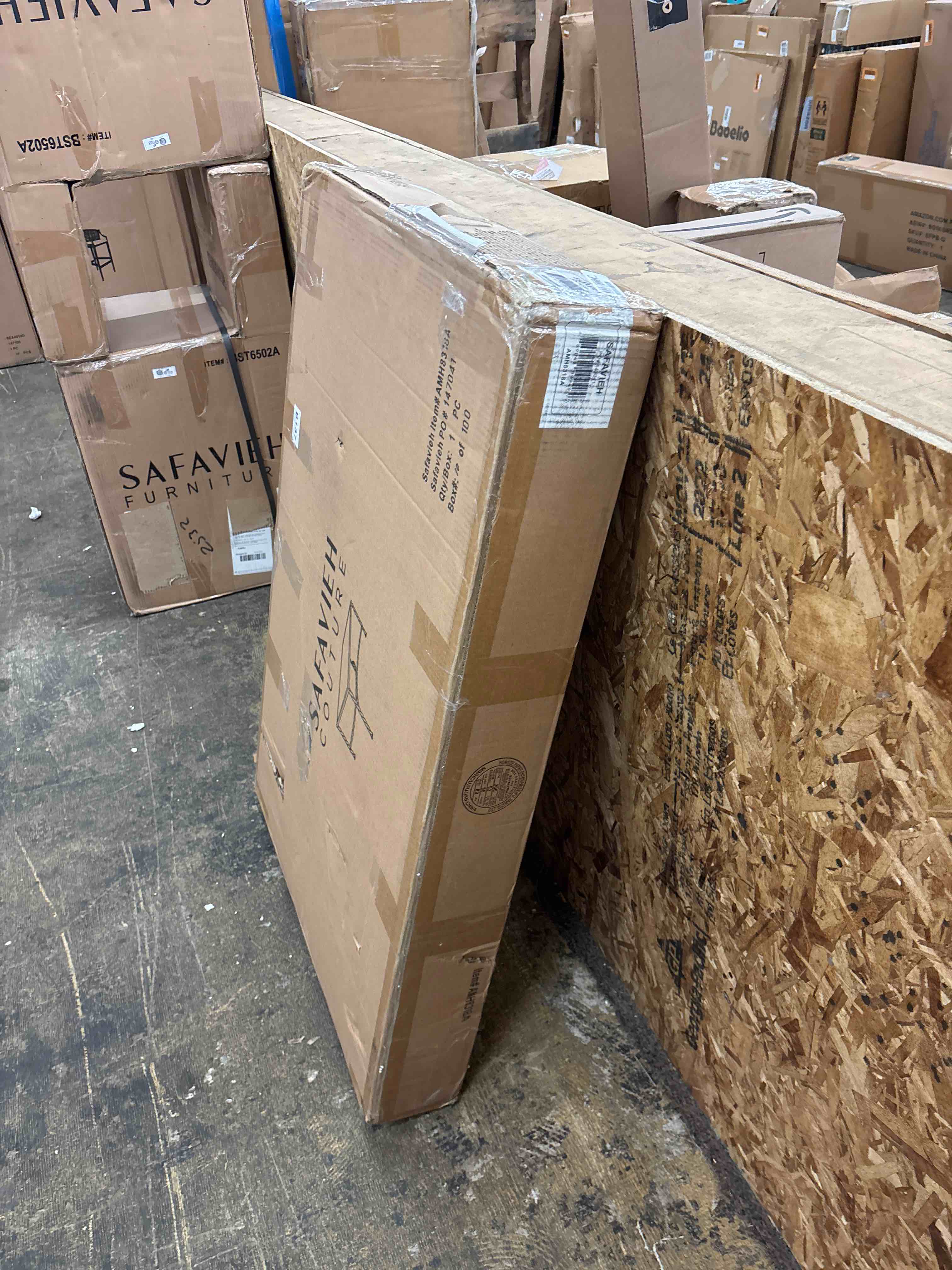 https://s3.amazonaws.com/lotting-images-prod/phillipi/RED5595957_1735397334222.jpeg