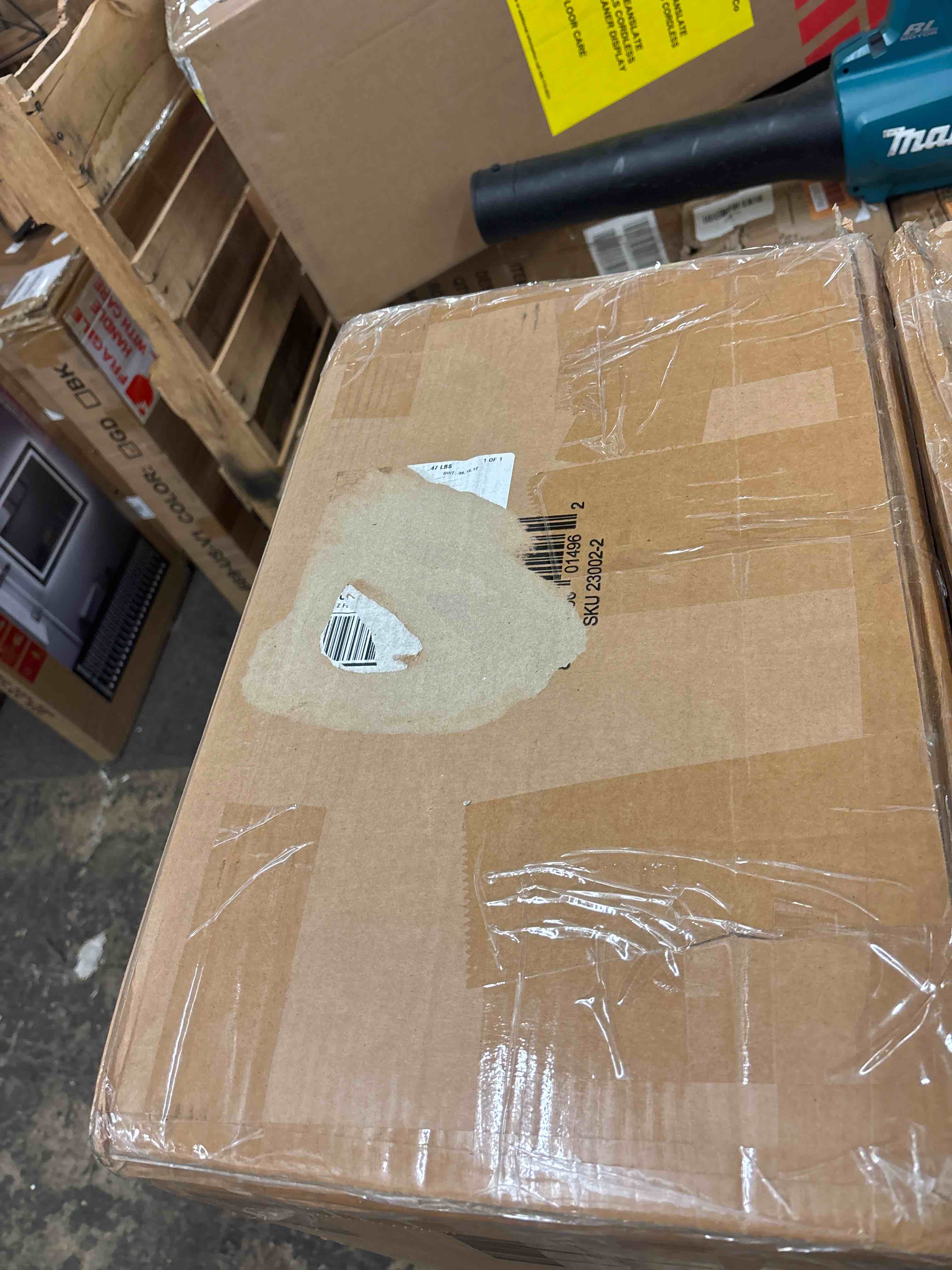 https://s3.amazonaws.com/lotting-images-prod/phillipi/RED5596179_1736467936273.jpeg