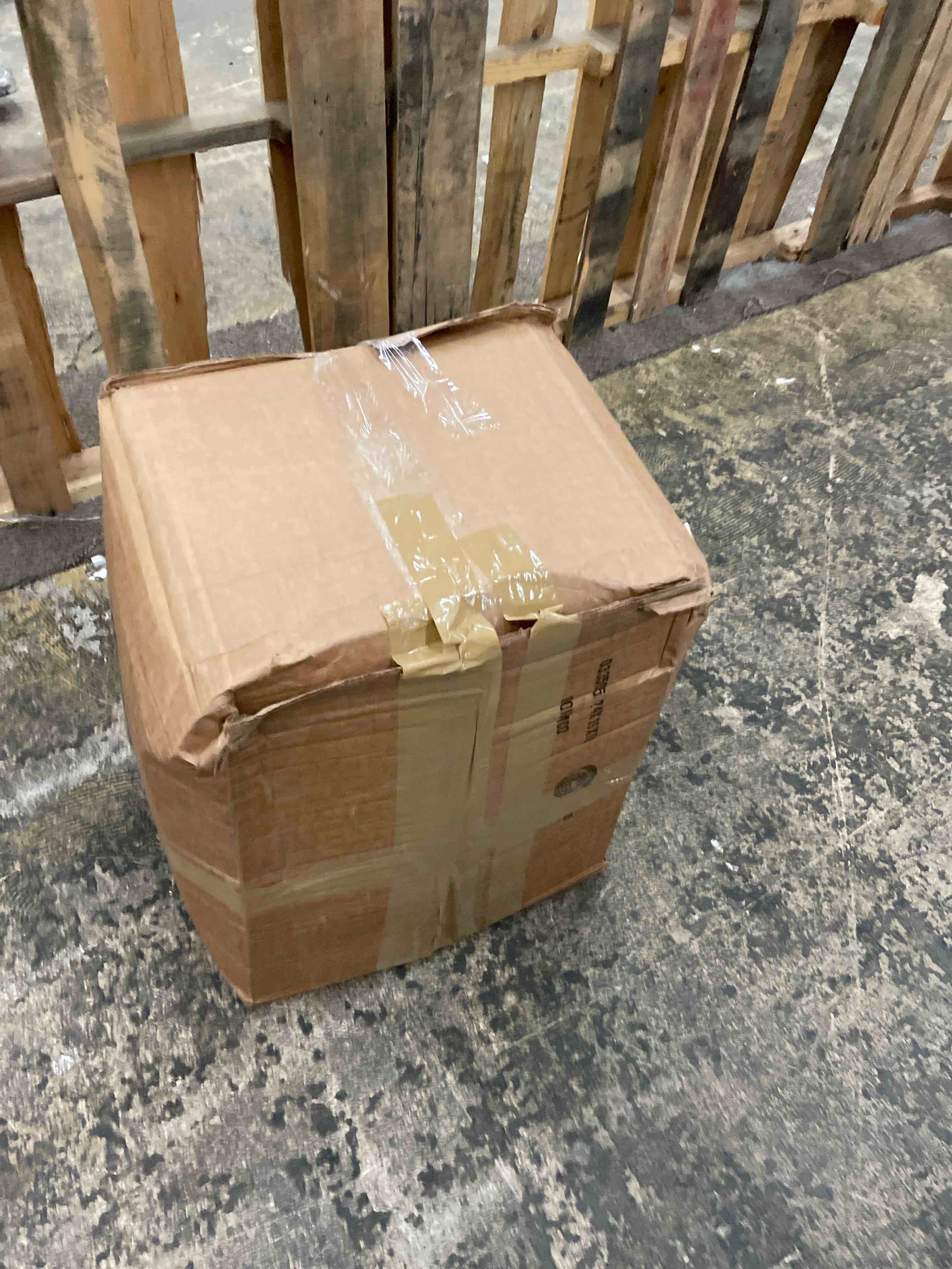 https://s3.amazonaws.com/lotting-images-prod/phillipi/RED5596234_1736458200635.jpeg