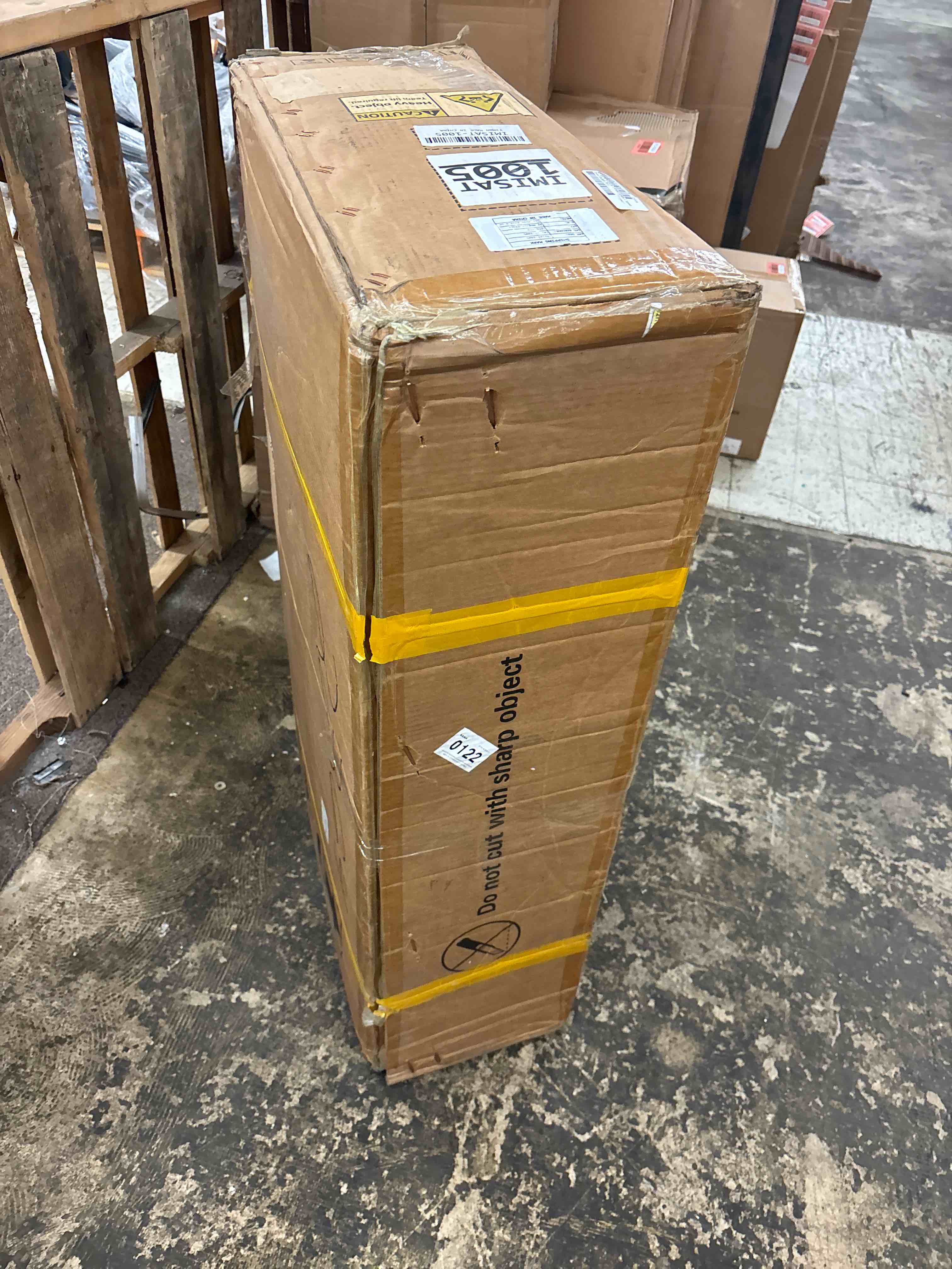 https://s3.amazonaws.com/lotting-images-prod/phillipi/RED5596238_1736457388808.jpeg
