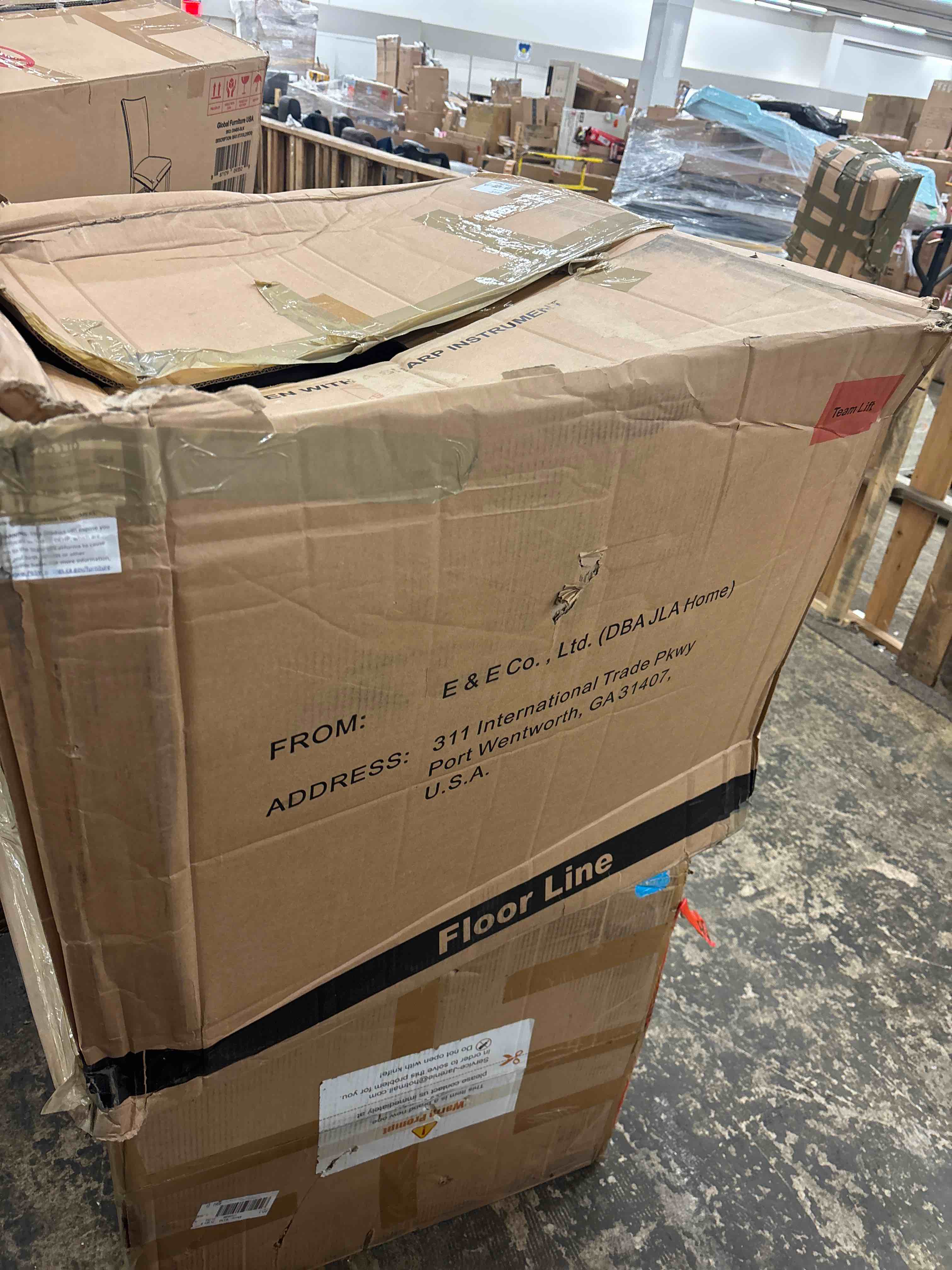 https://s3.amazonaws.com/lotting-images-prod/phillipi/RED5596240_1736456917174.jpeg