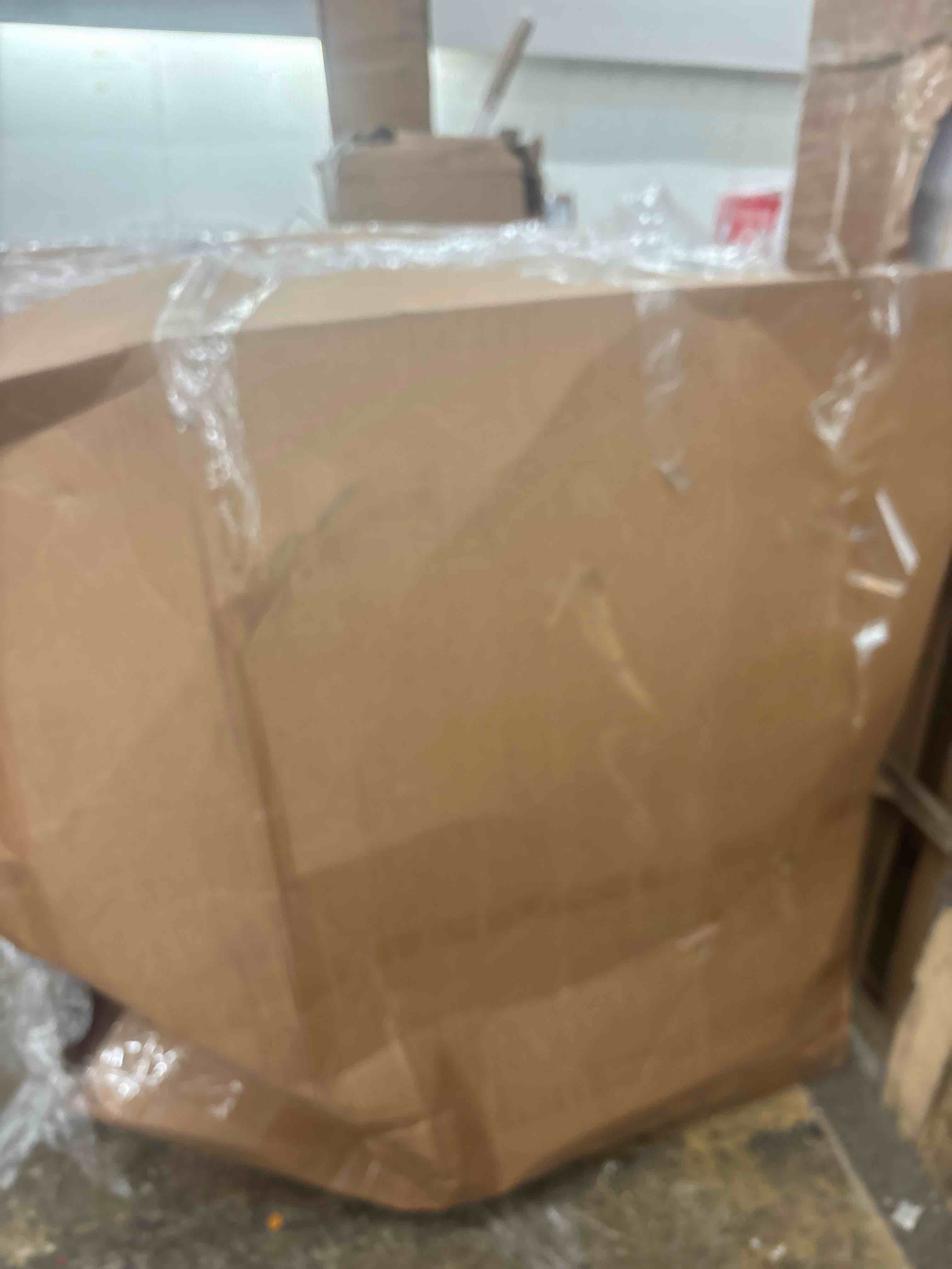 https://s3.amazonaws.com/lotting-images-prod/phillipi/RED5596548_1738189402462.jpeg