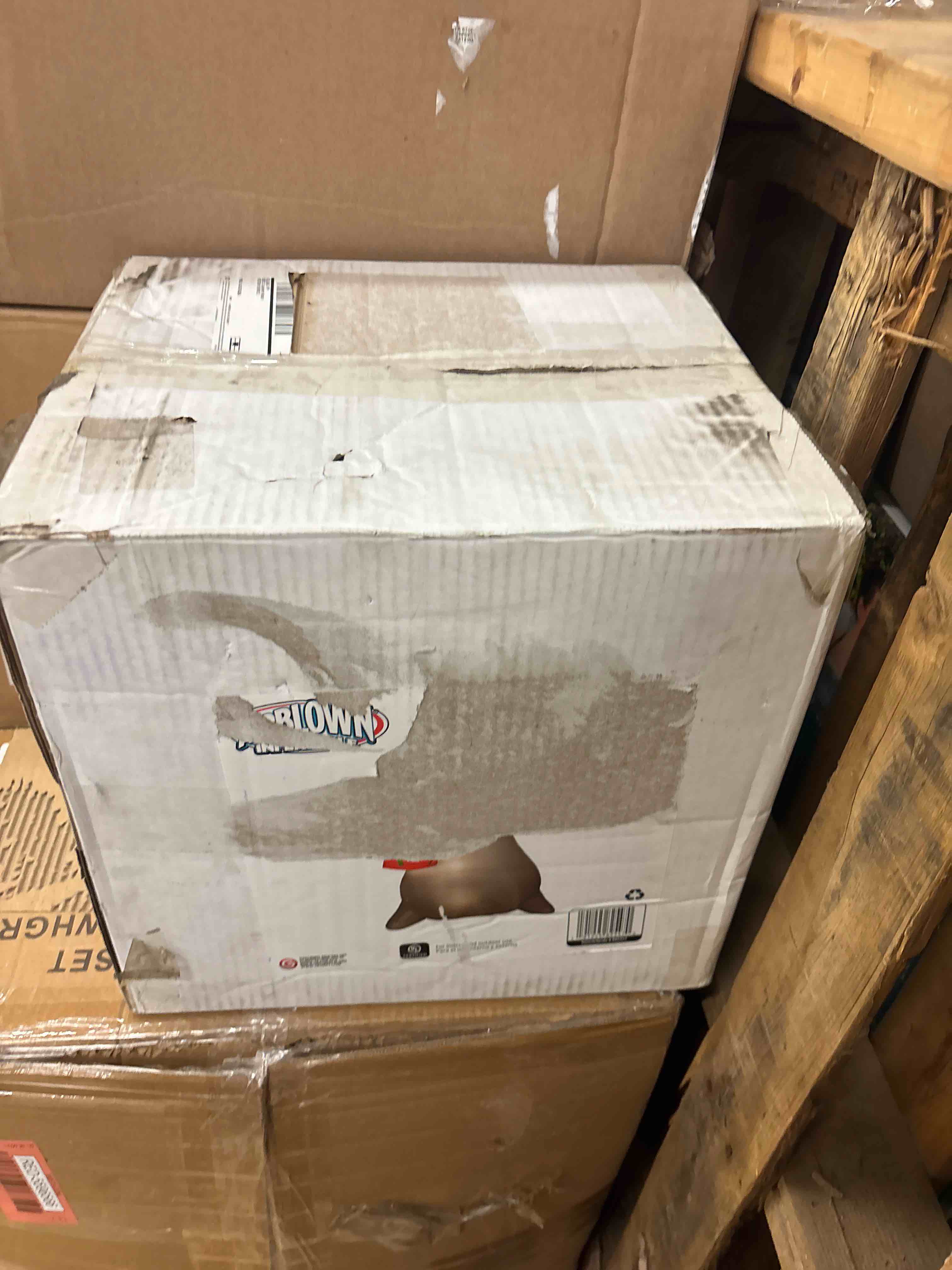 https://s3.amazonaws.com/lotting-images-prod/phillipi/RED5596567_1738192734986.jpeg