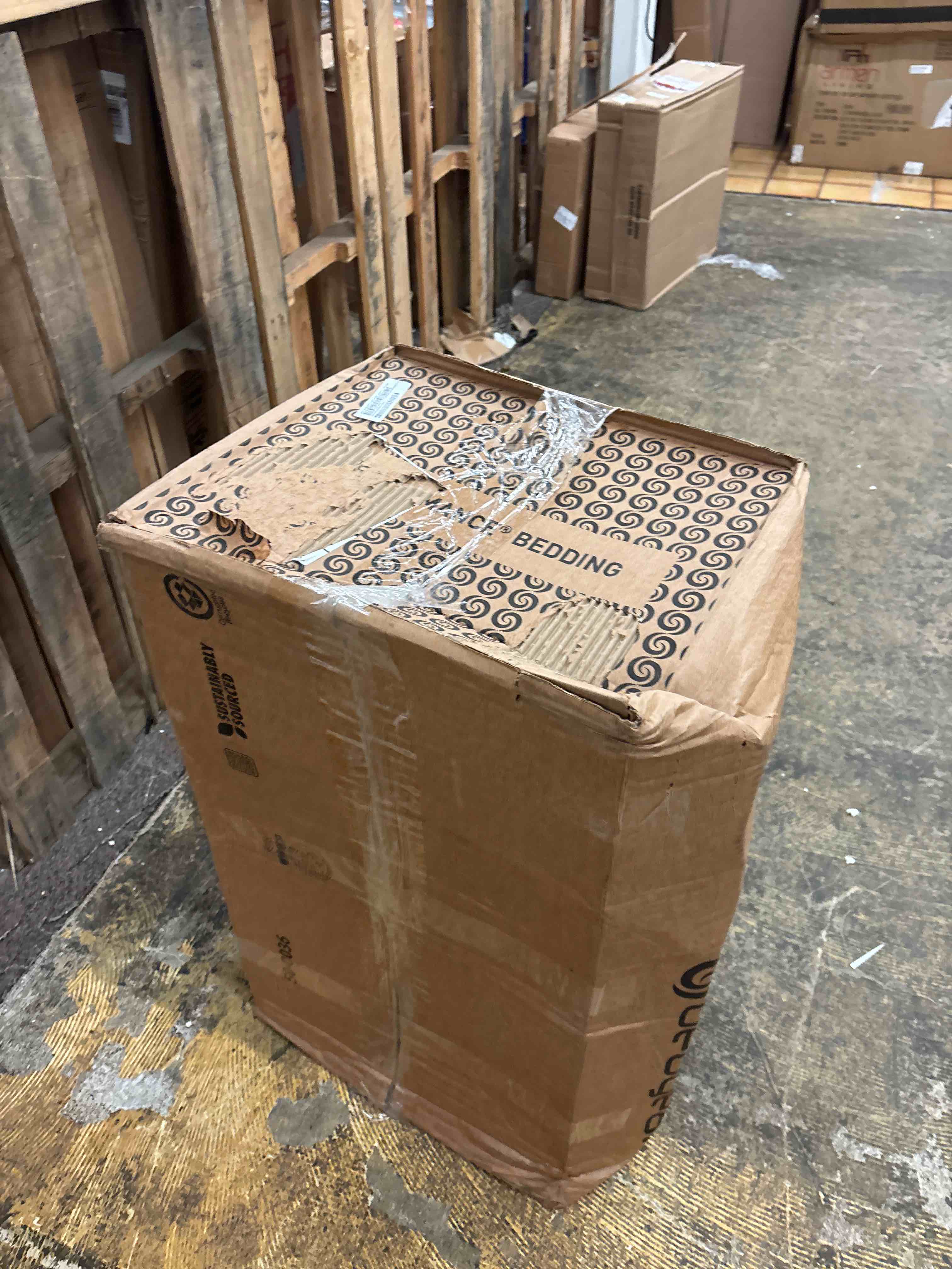 https://s3.amazonaws.com/lotting-images-prod/phillipi/RED5596576_1738194589432.jpeg
