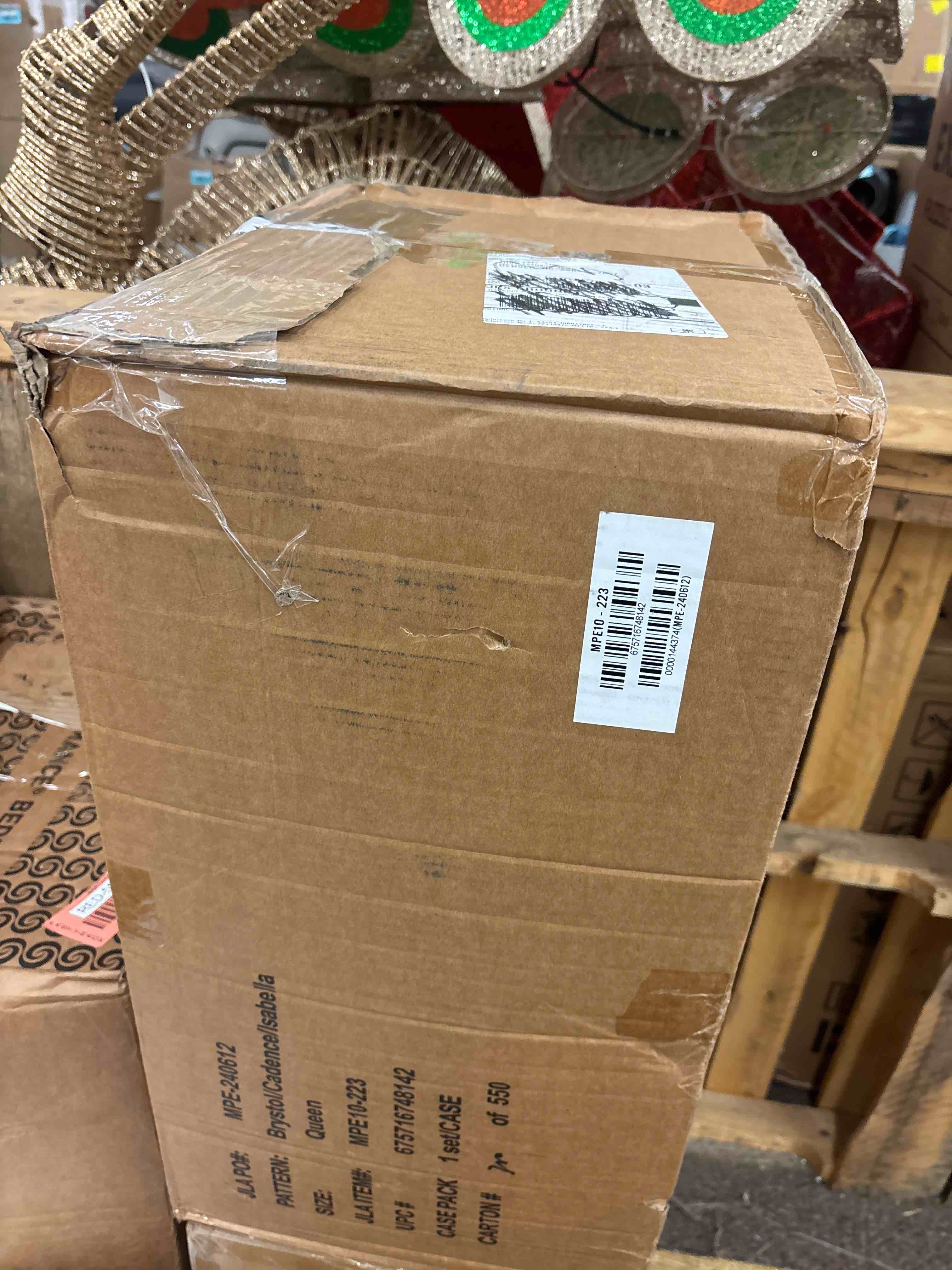 https://s3.amazonaws.com/lotting-images-prod/phillipi/RED5596579_1738194977545.jpeg